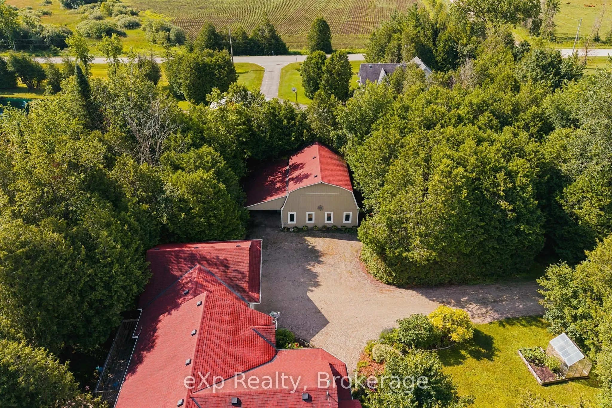 212629 Southgate 21 Side Road