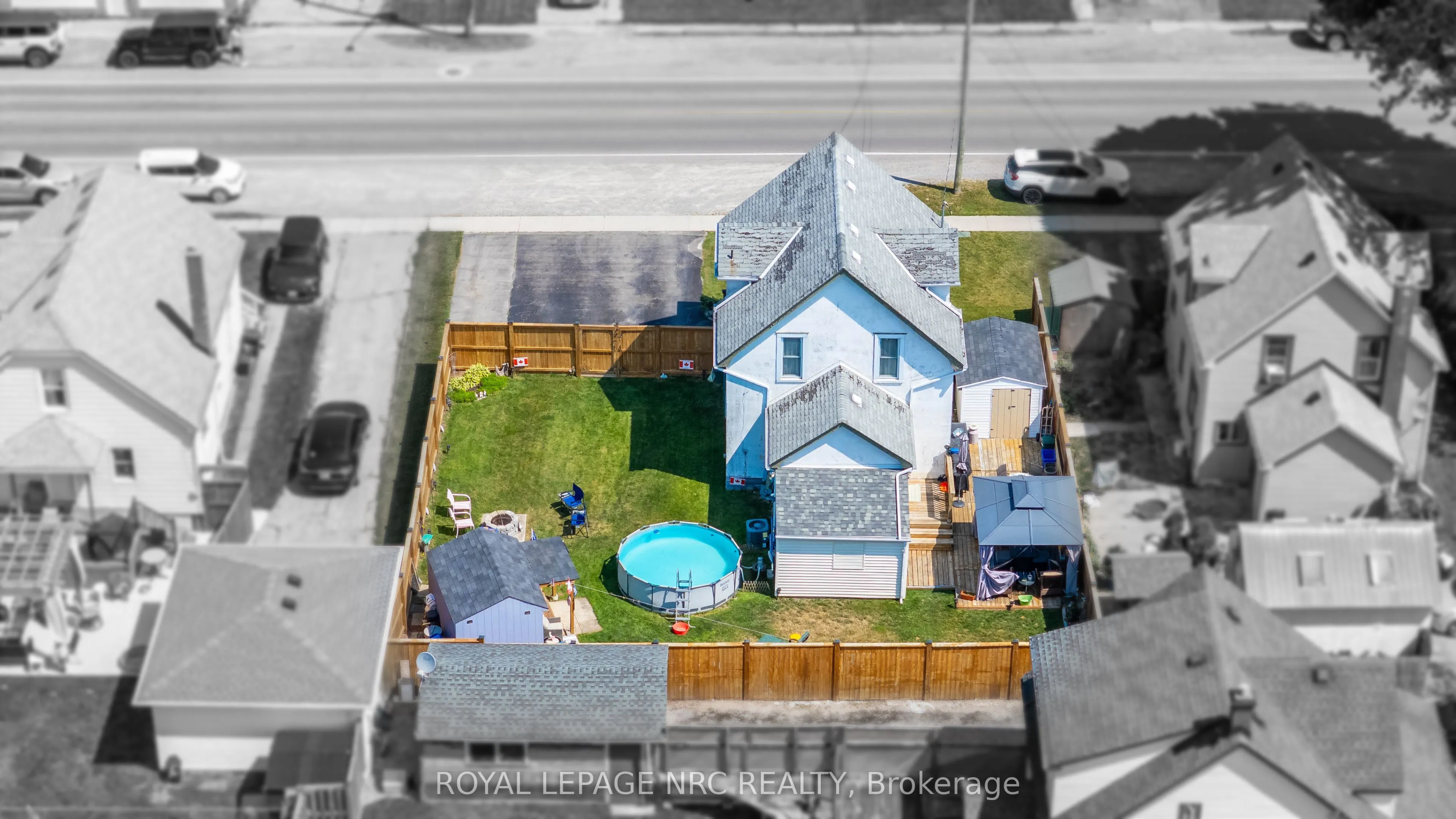267 Killaly Street E
