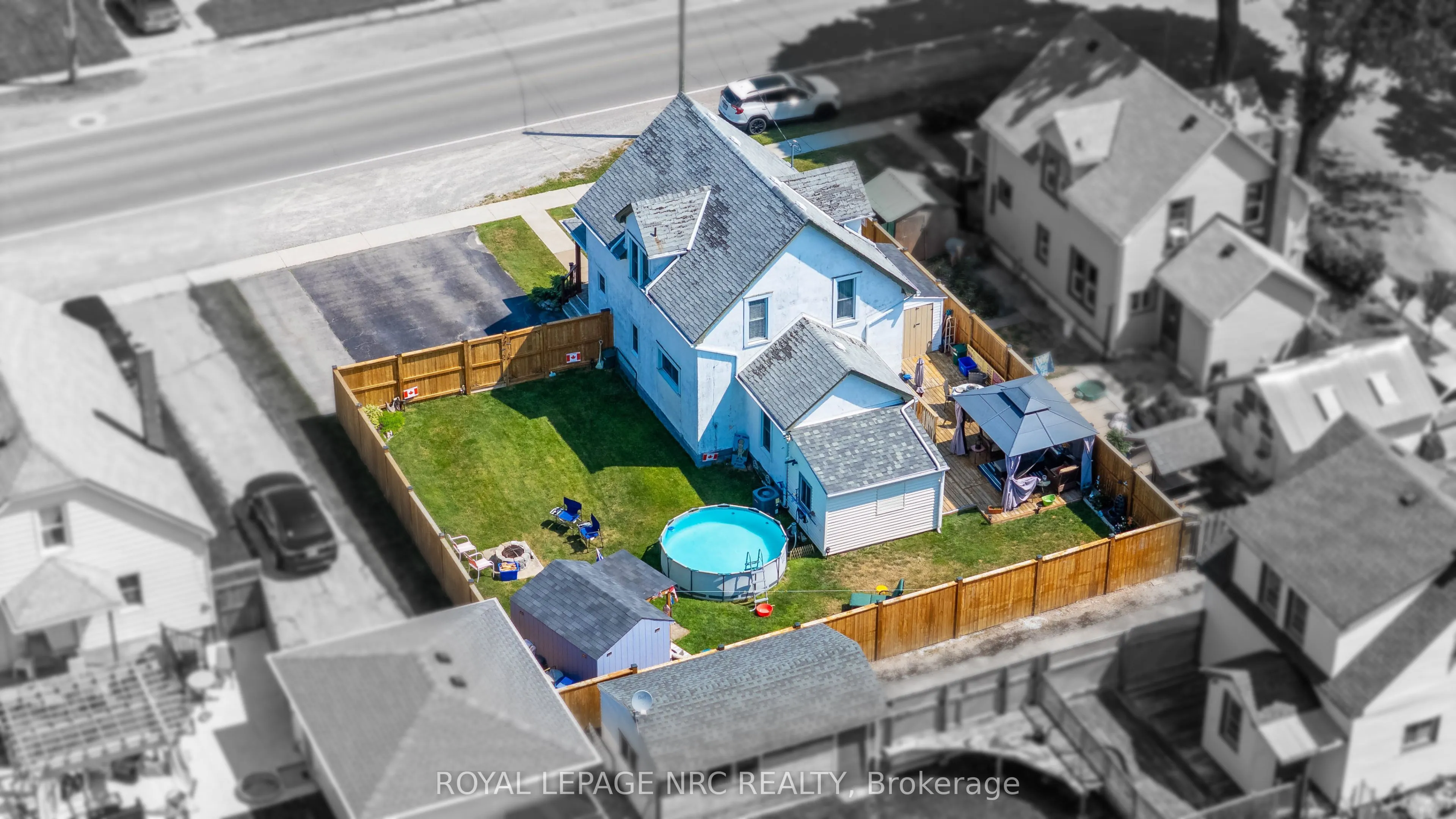 267 Killaly Street E