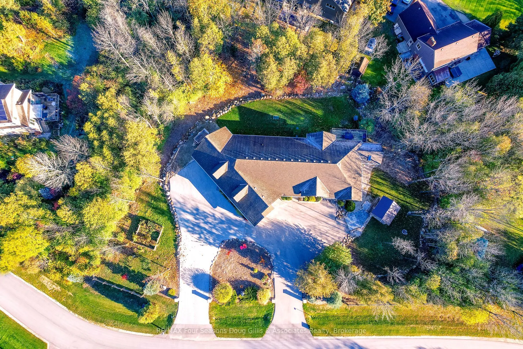 135 Algonquin Drive