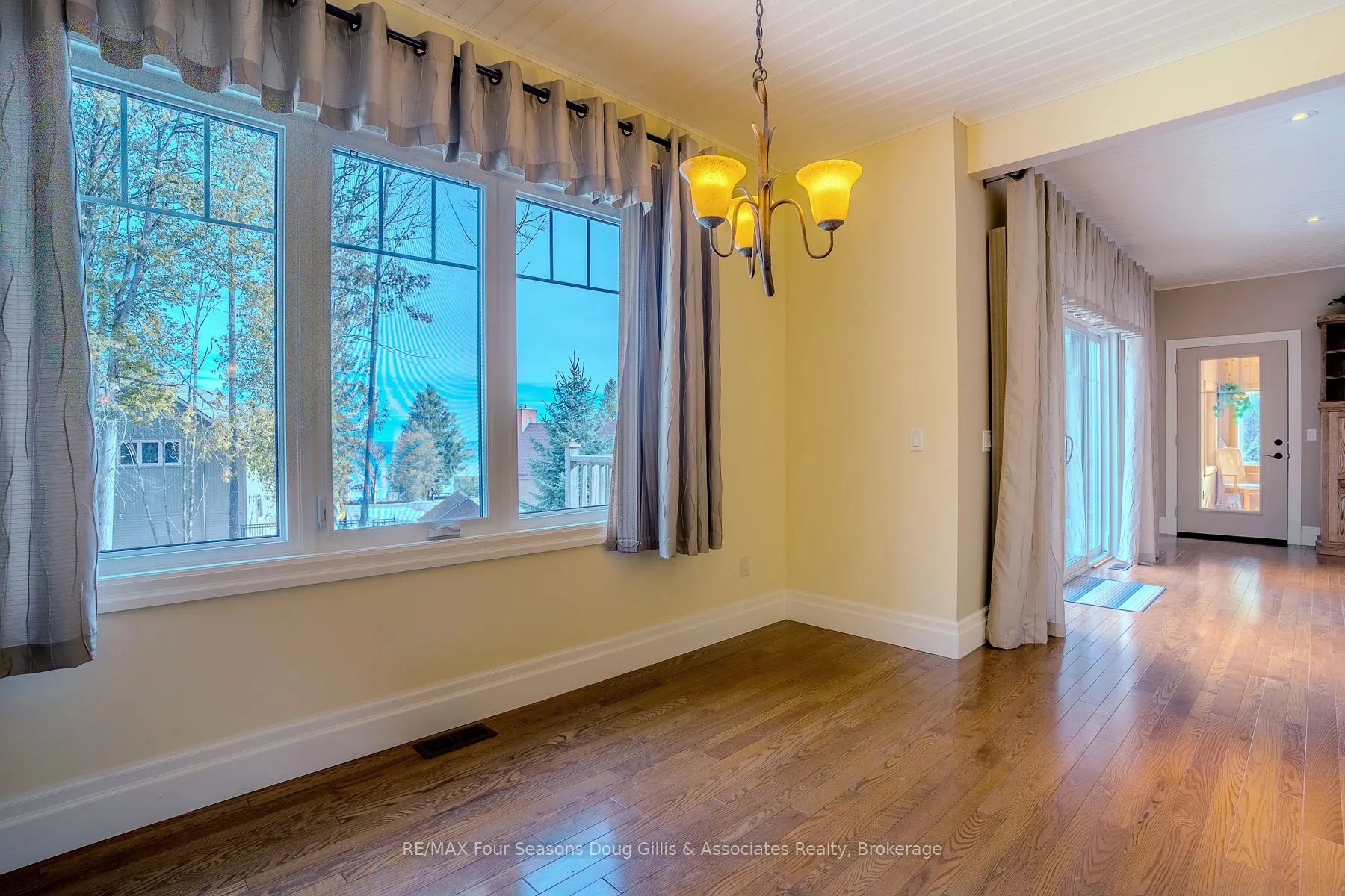 135 Algonquin Drive