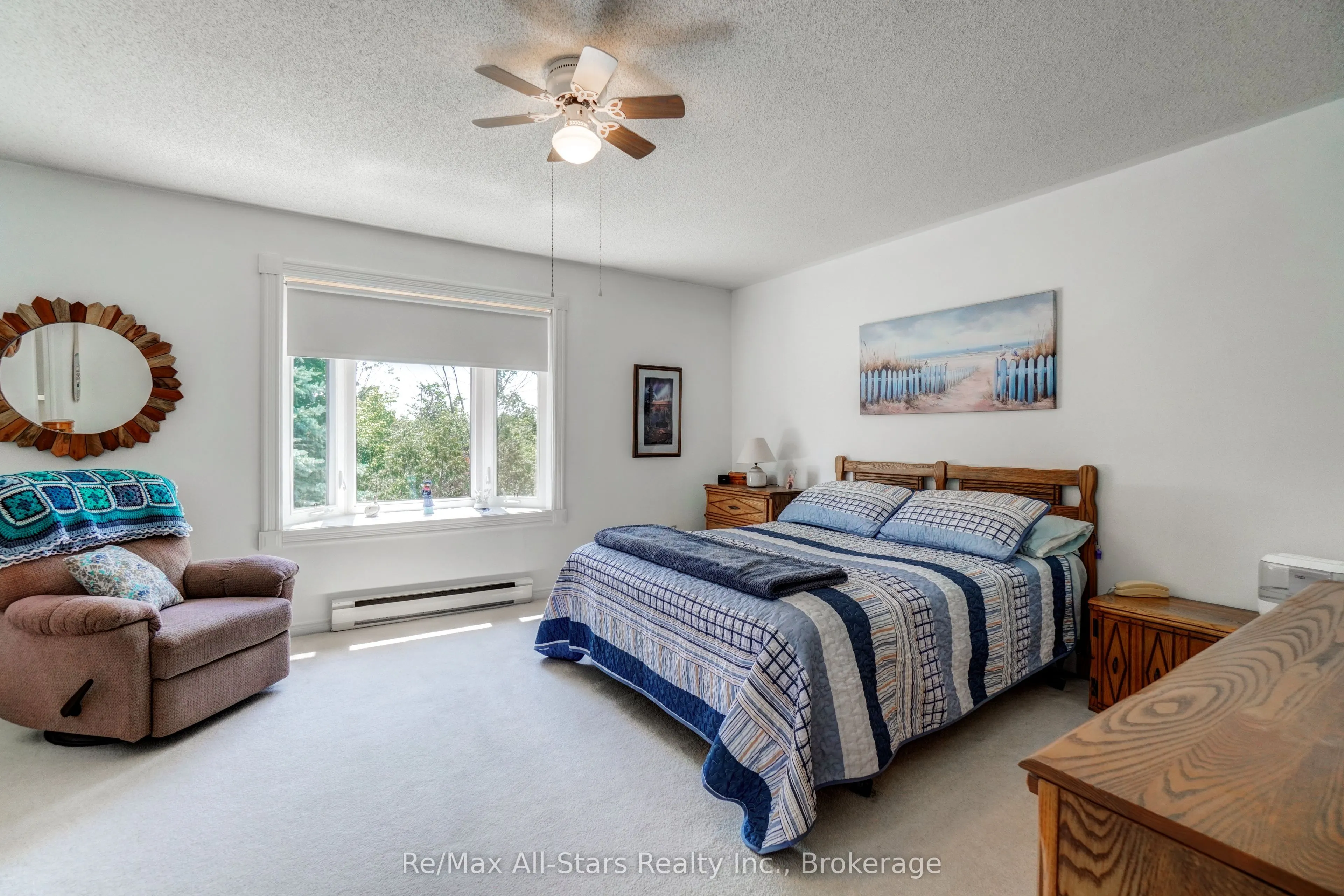 16 Cedartree Lane