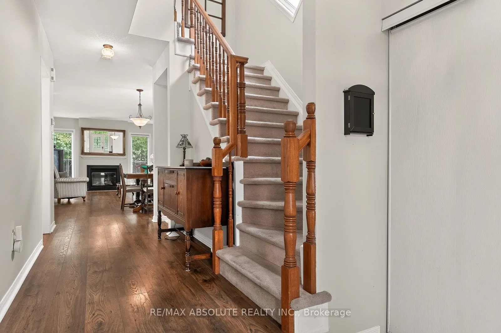 36 Chantilly Gate