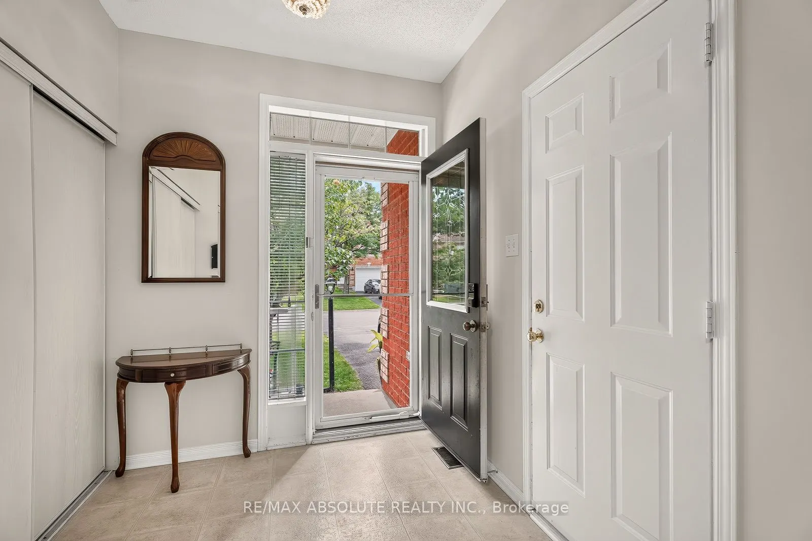 36 Chantilly Gate