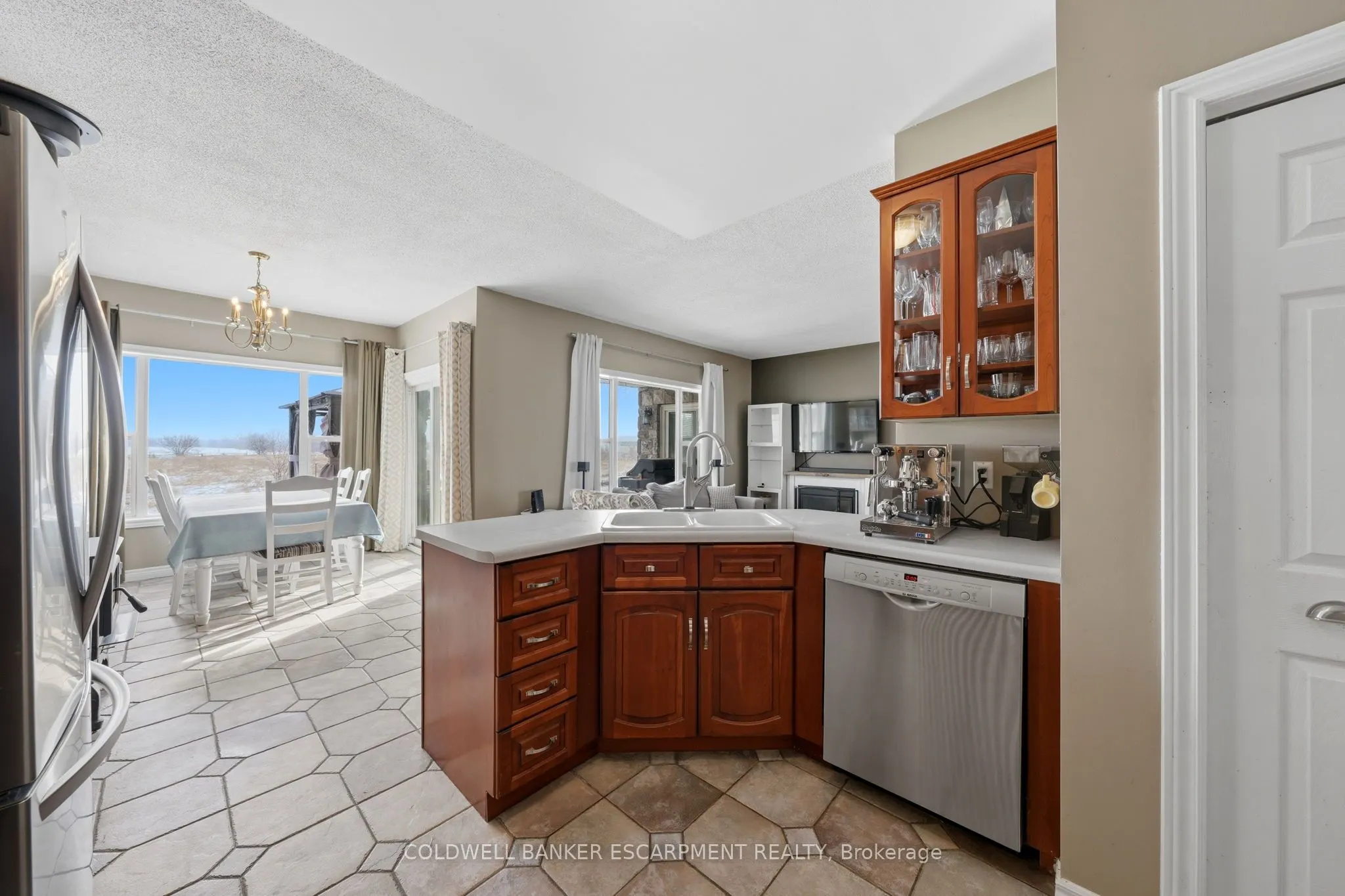 4923 Wellington 44 Road