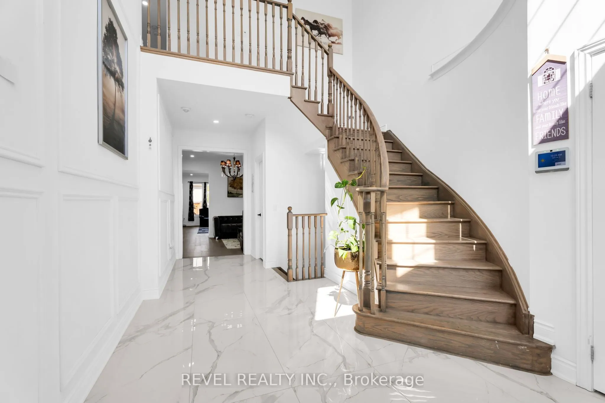 536 Brett Street