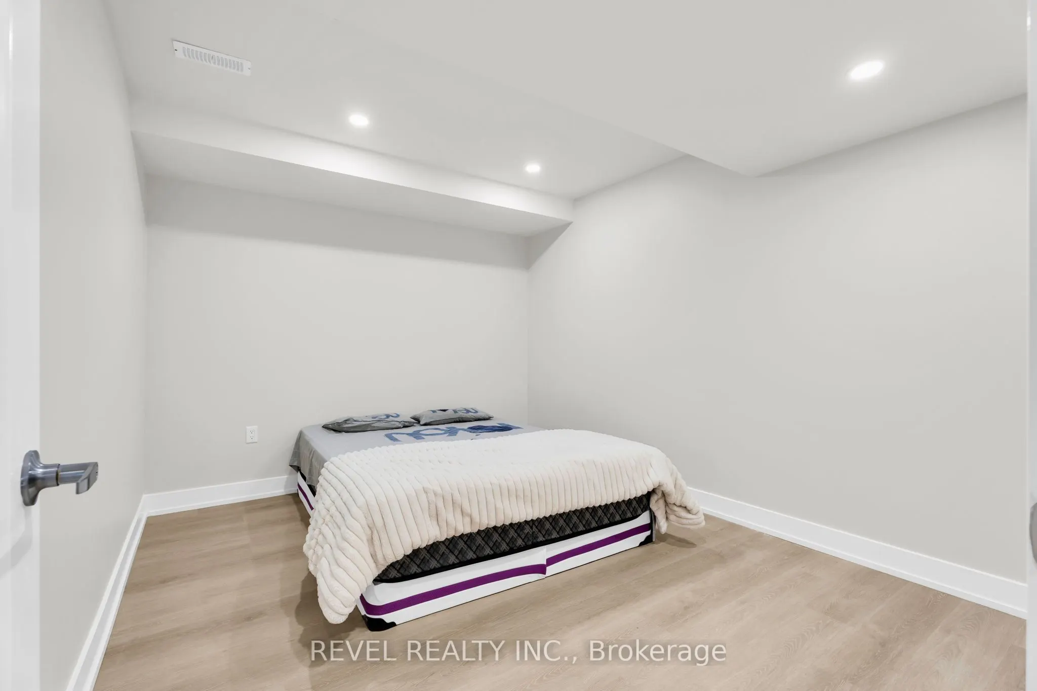 536 Brett Street