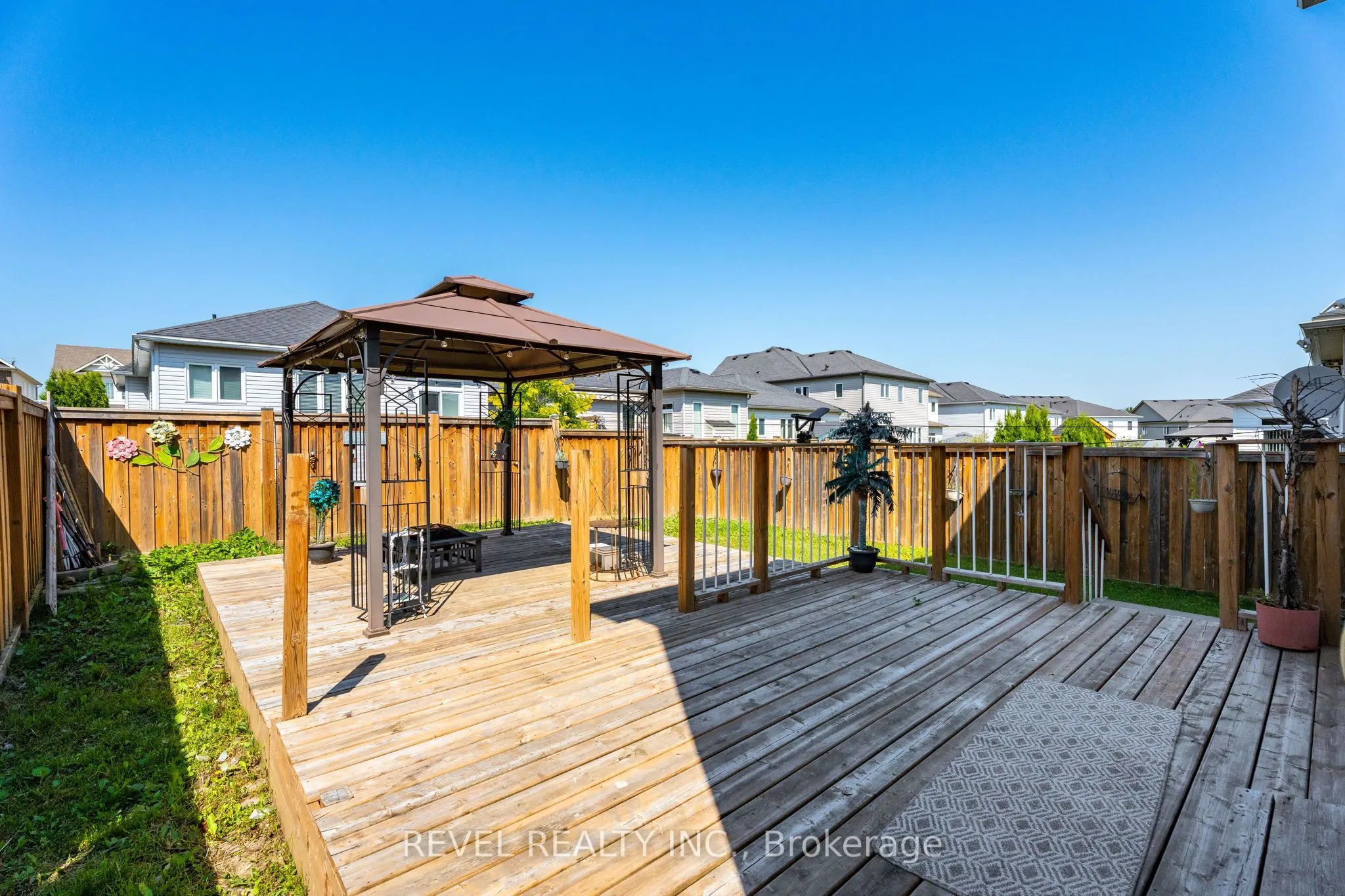 536 Brett Street