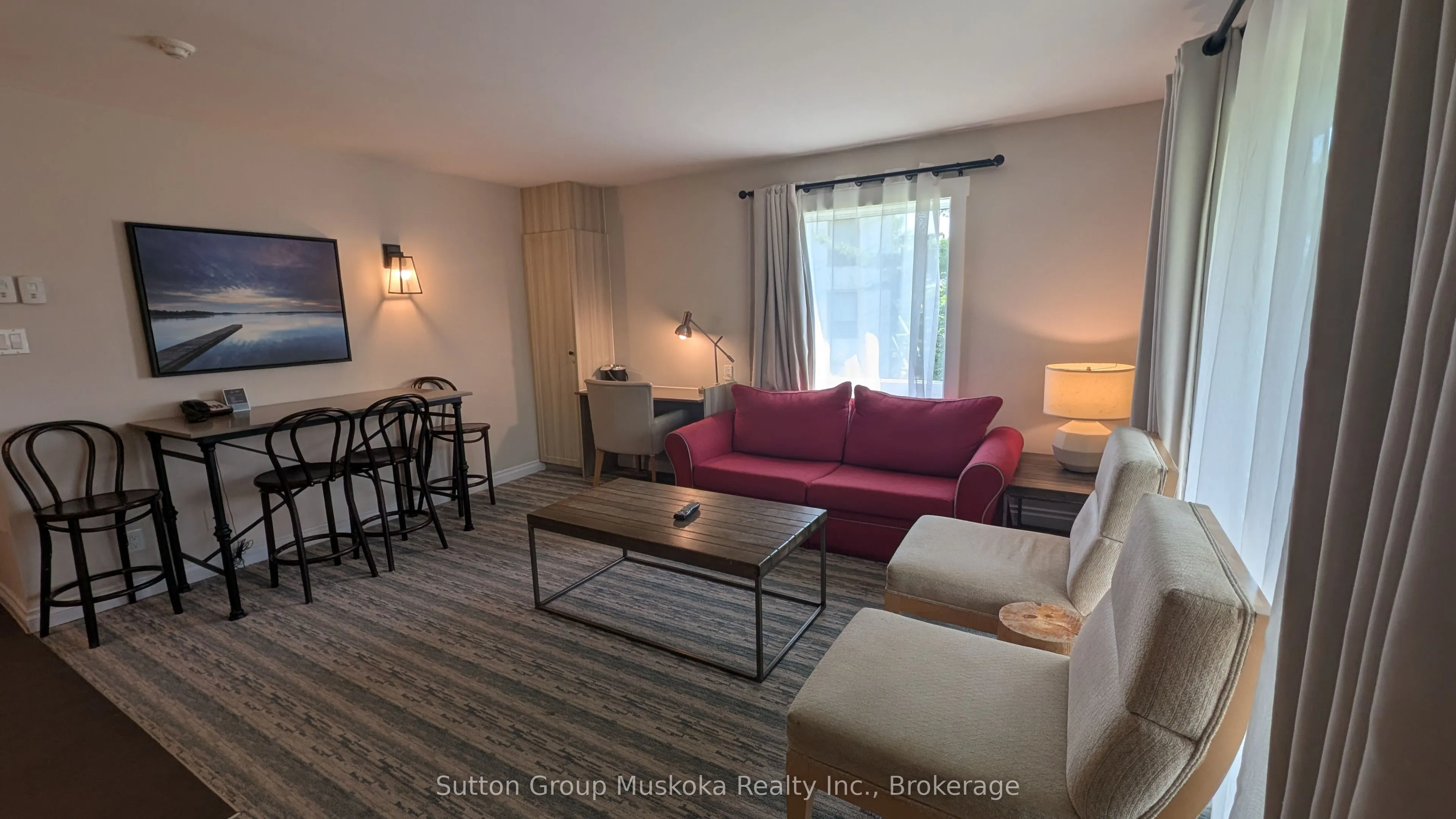 54-203 Deerhurst Drive #54-203