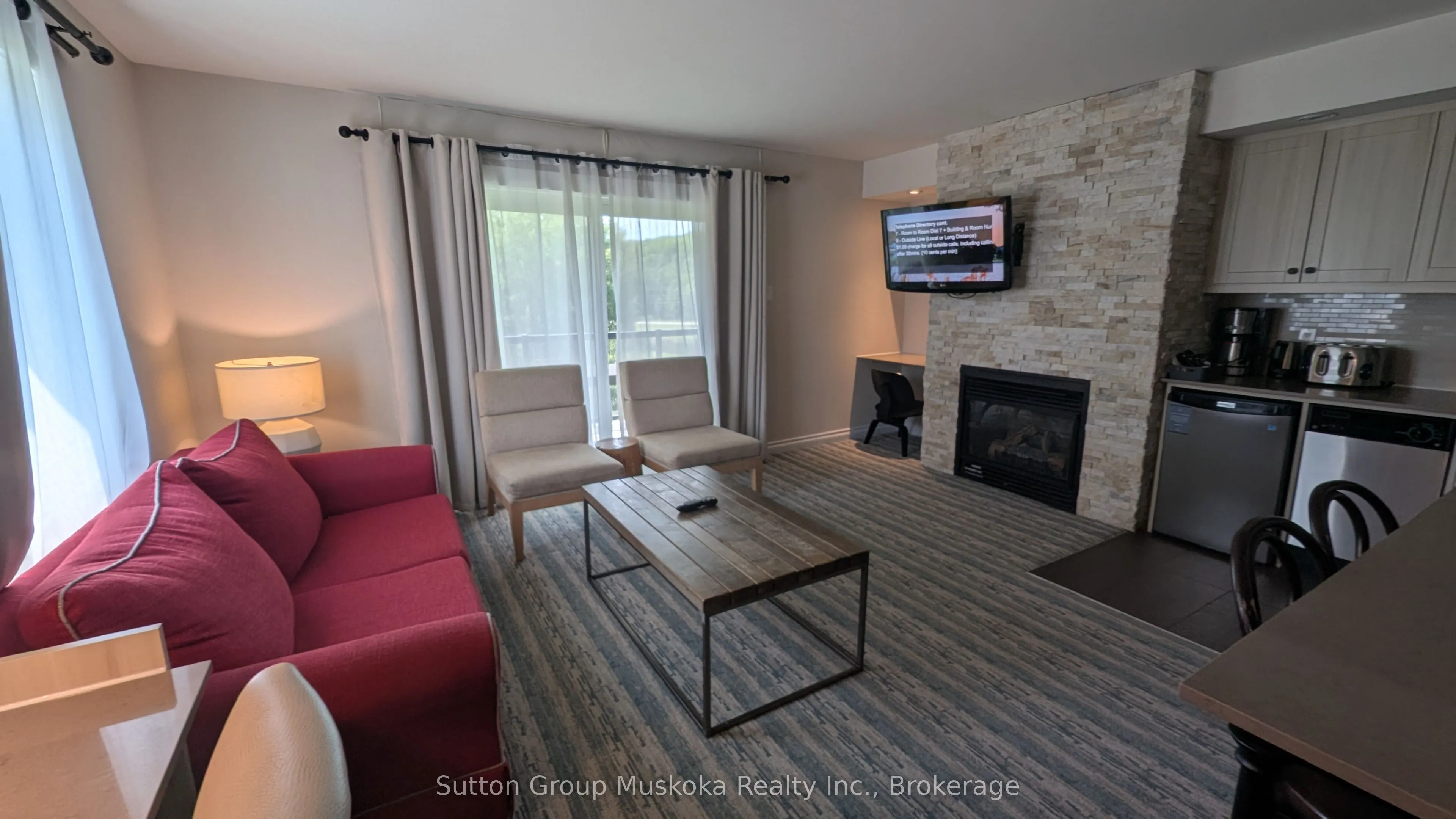 54-203 Deerhurst Drive #54-203
