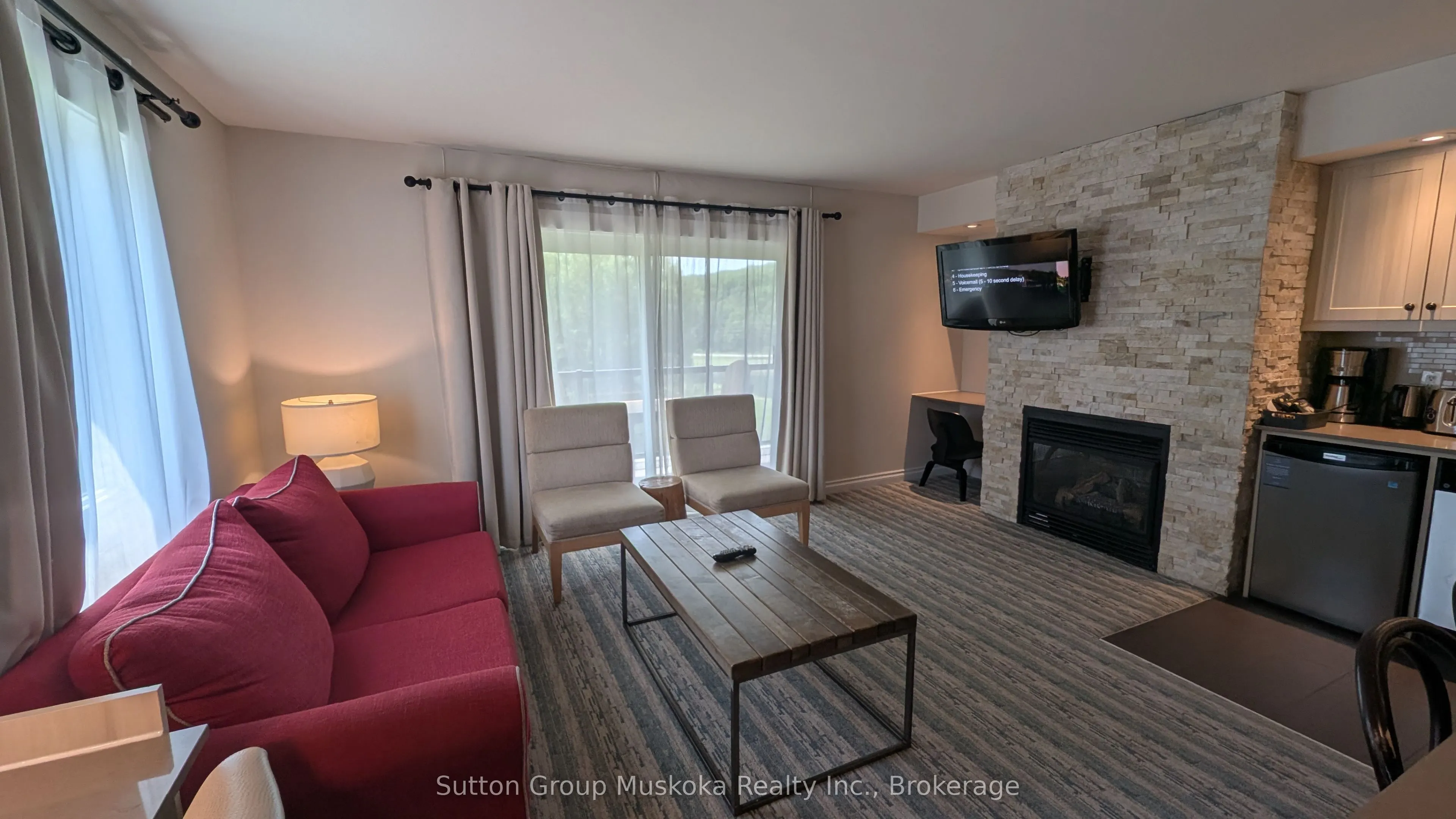 54-203 Deerhurst Drive #54-203