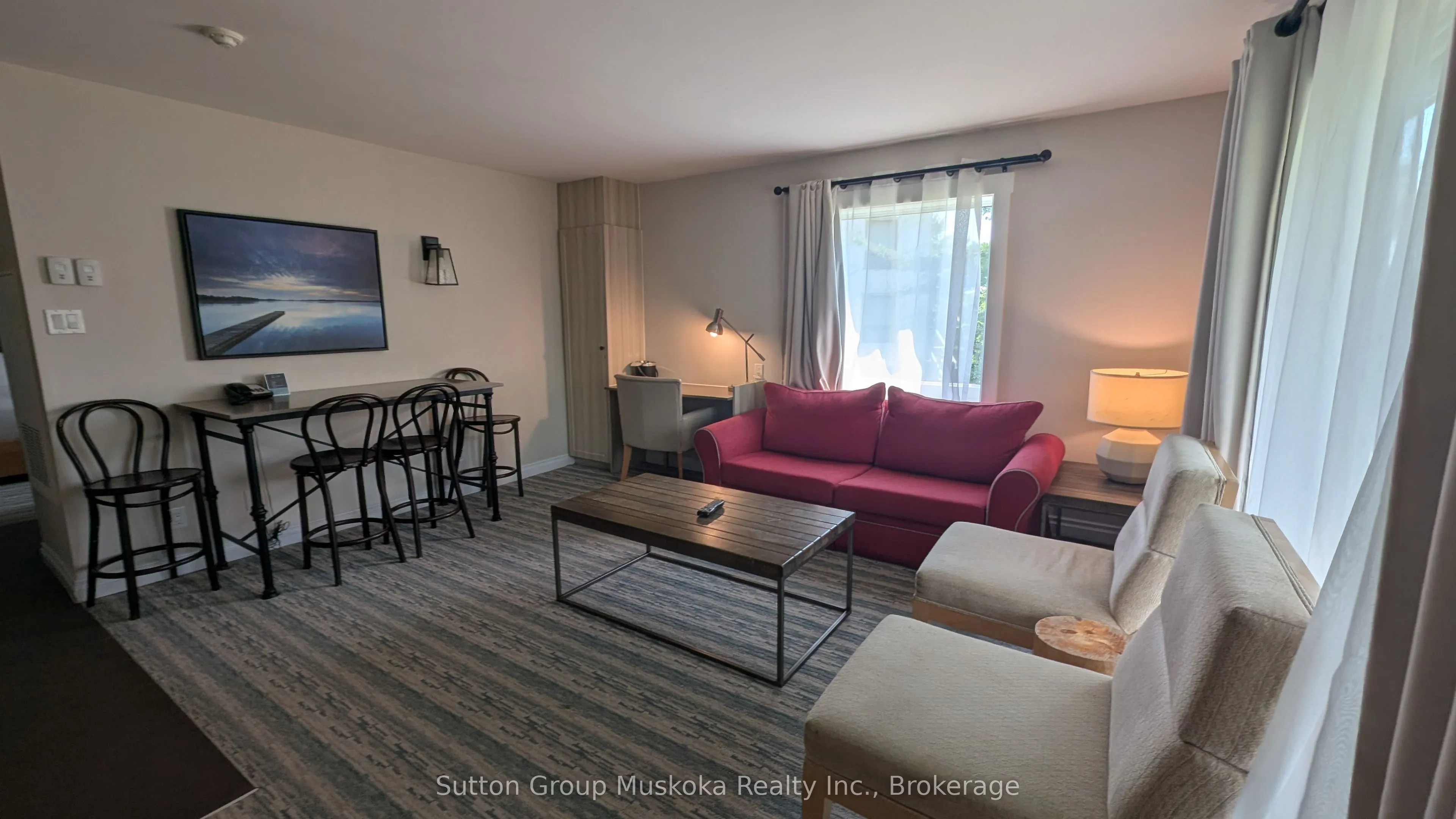 54-203 Deerhurst Drive #54-203