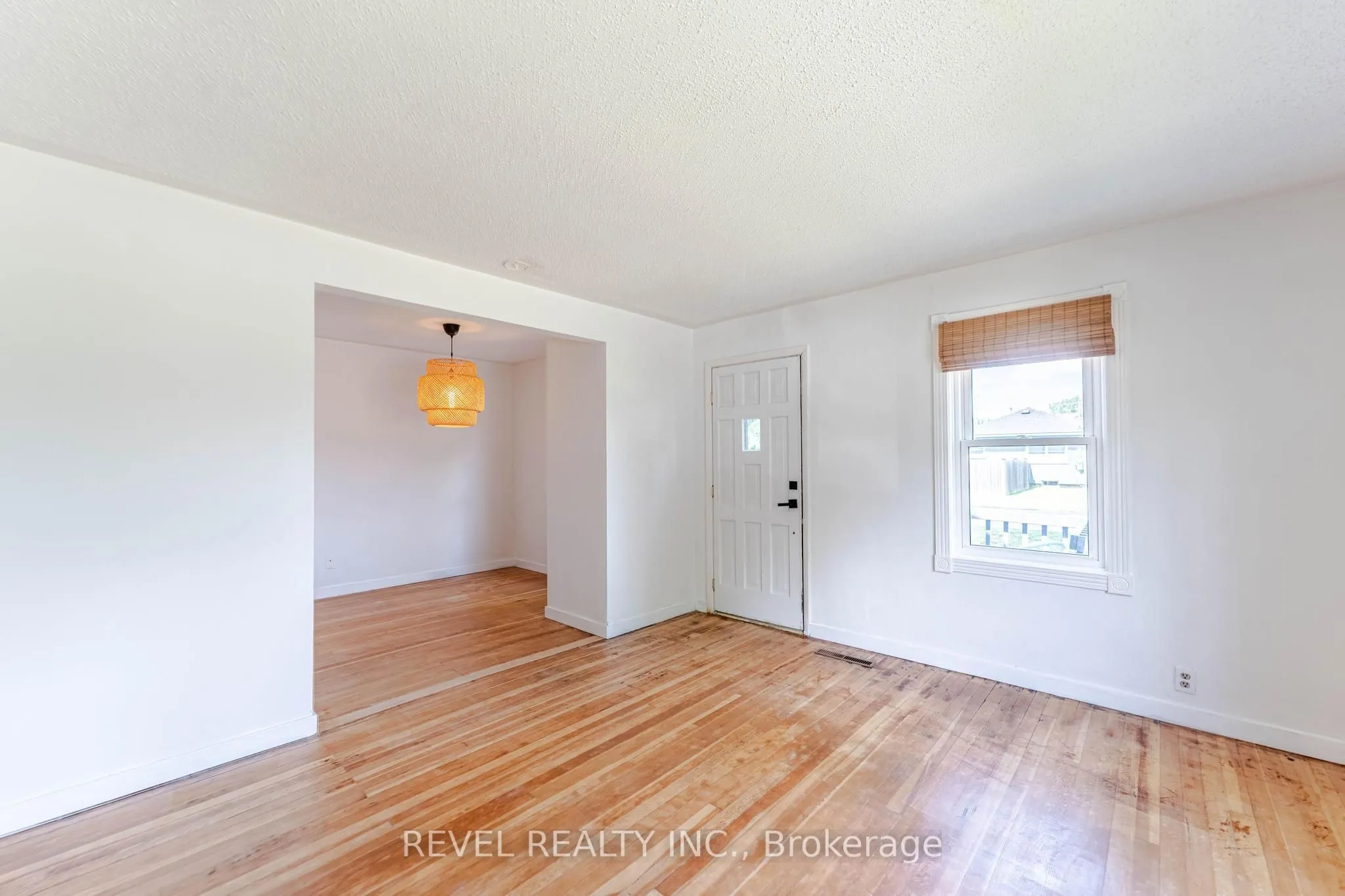 1217 ORCHARD Avenue