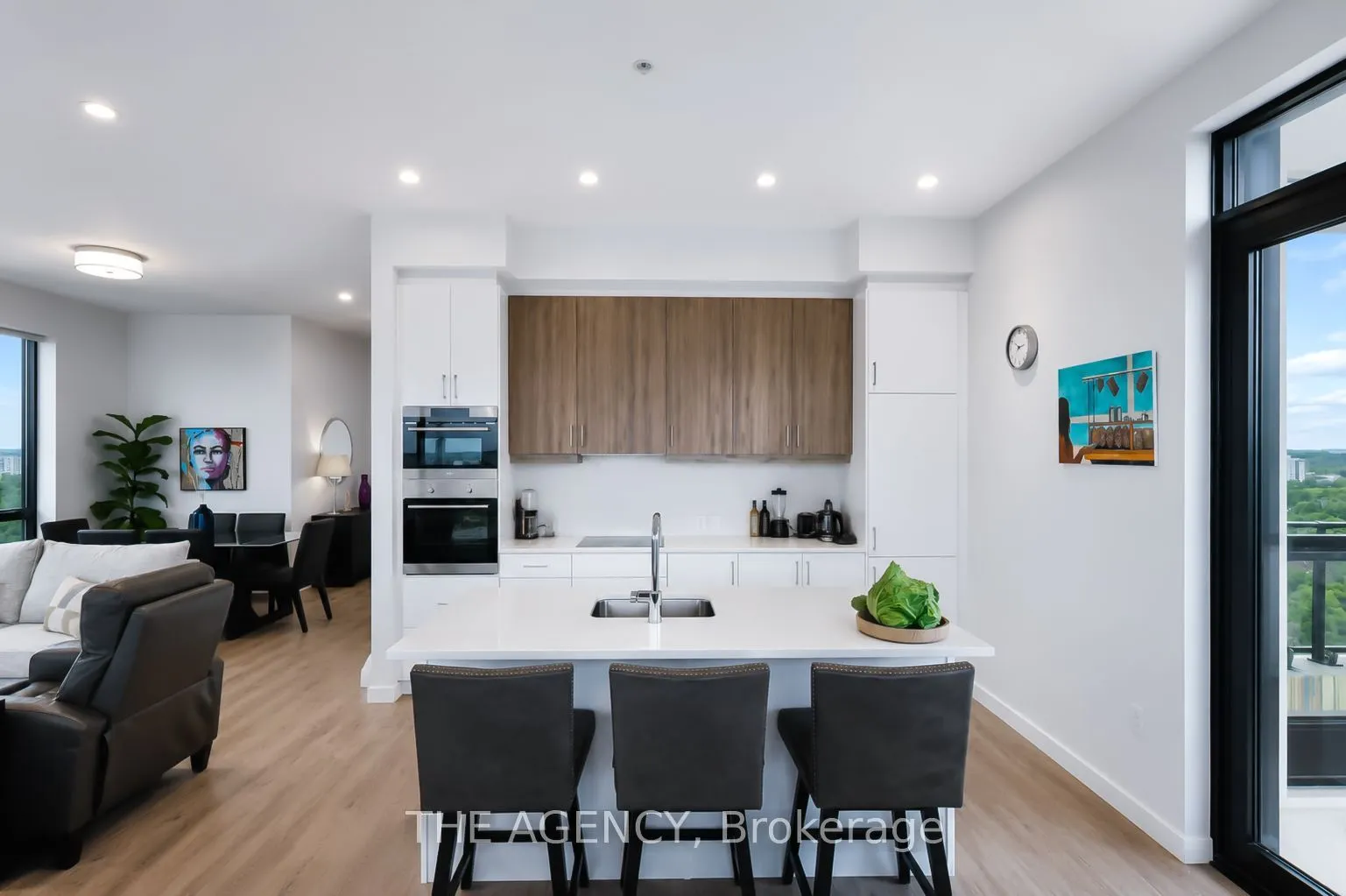 181 King Street S #1907
