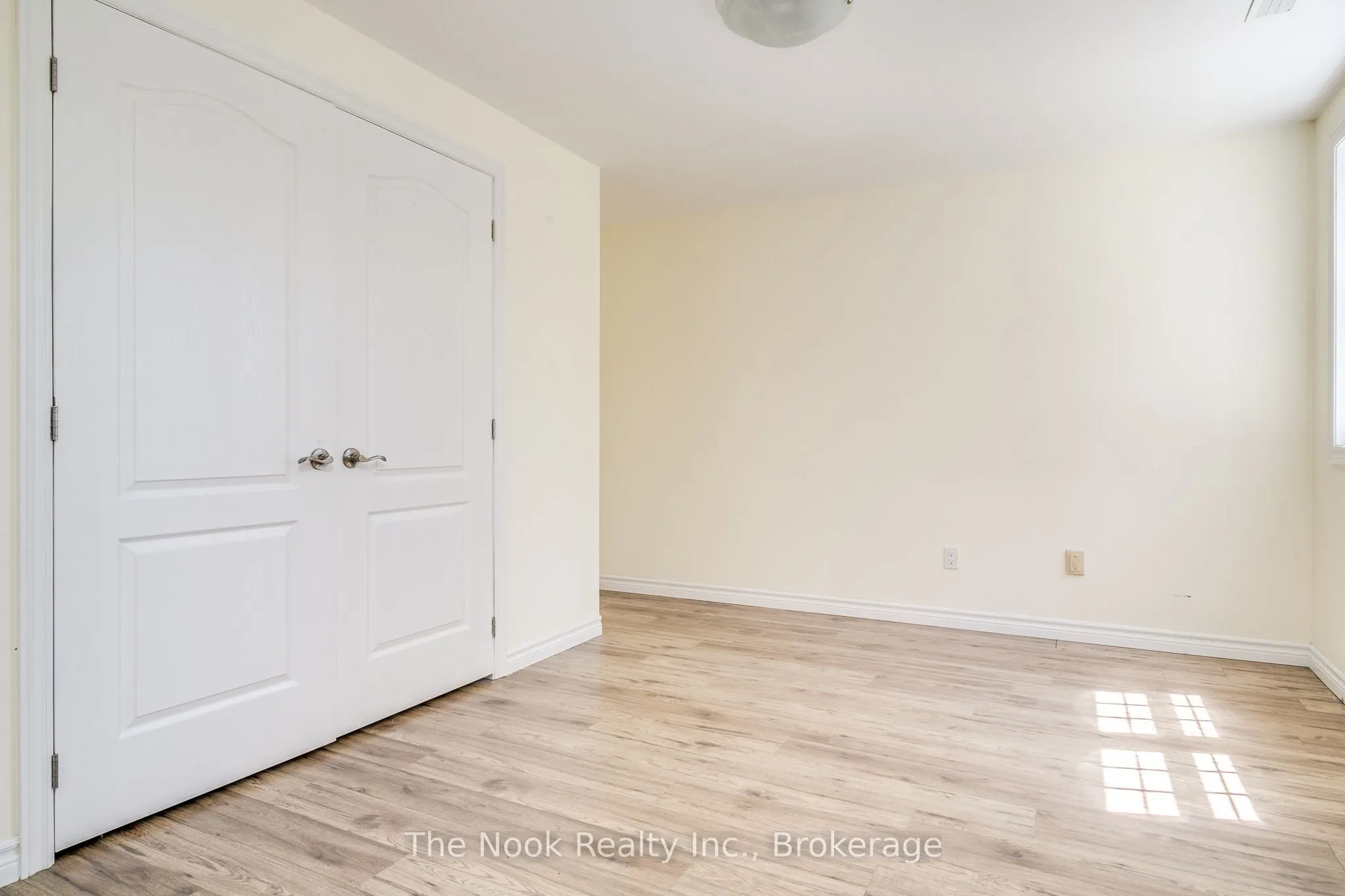 95 Peacock Boulevard