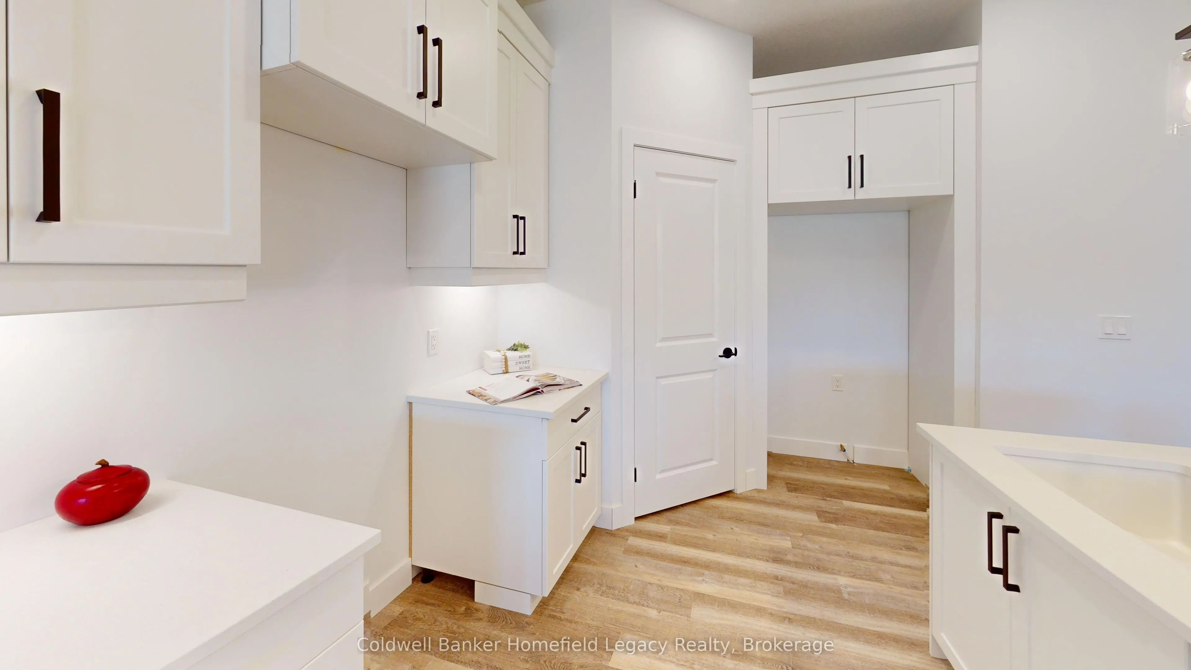 165 Egan Avenue #13