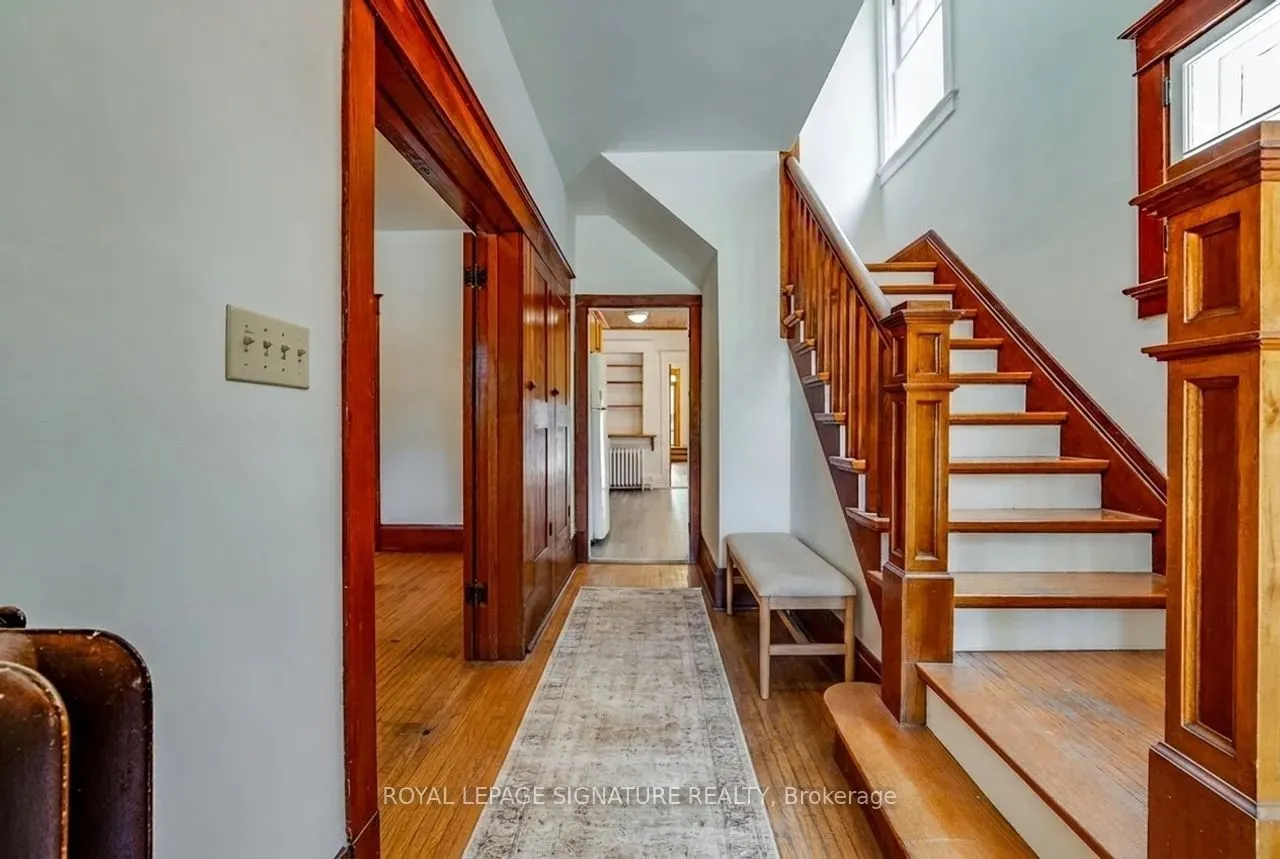 293 Albert Street