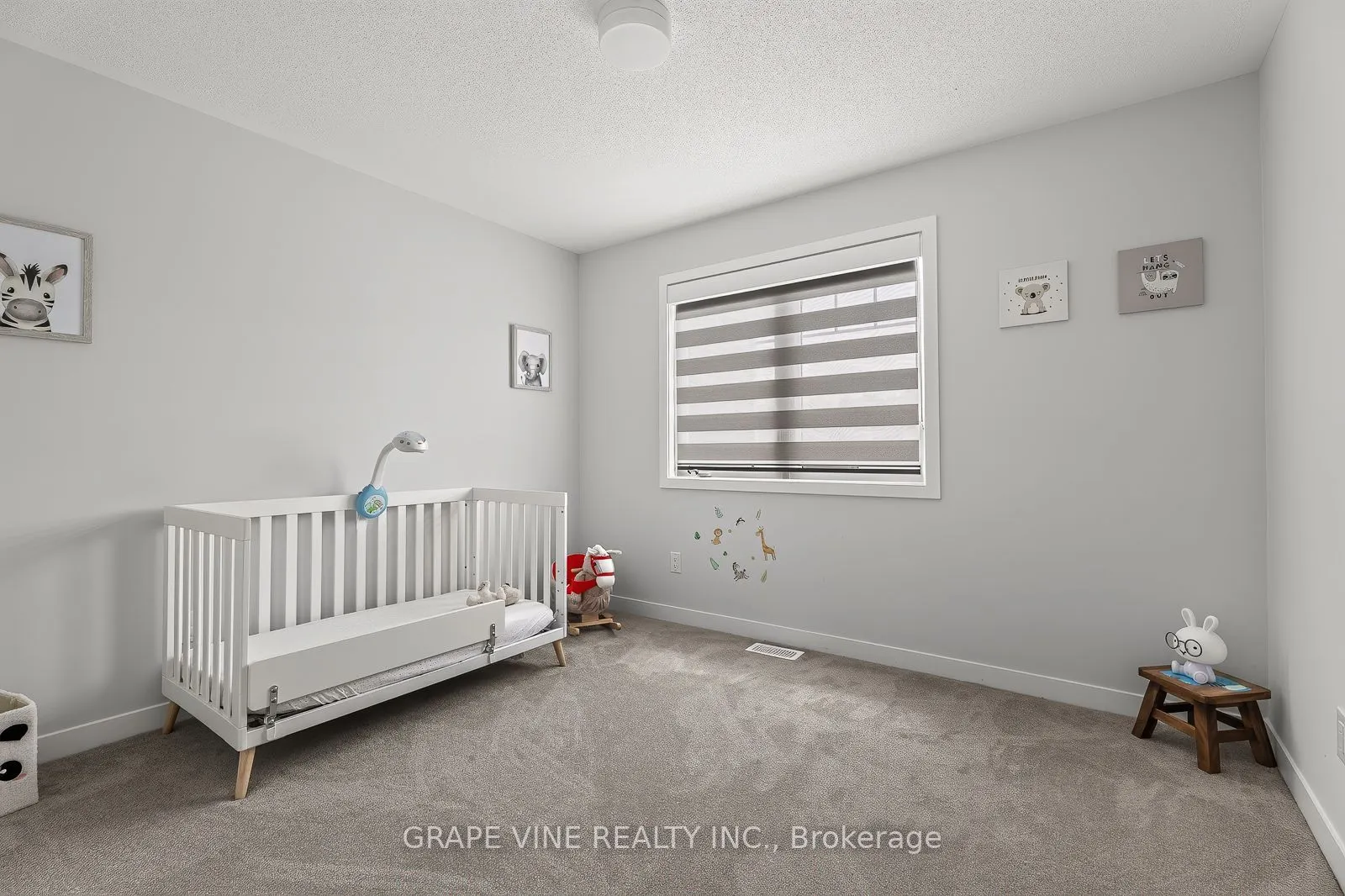225 Billrian Crescent