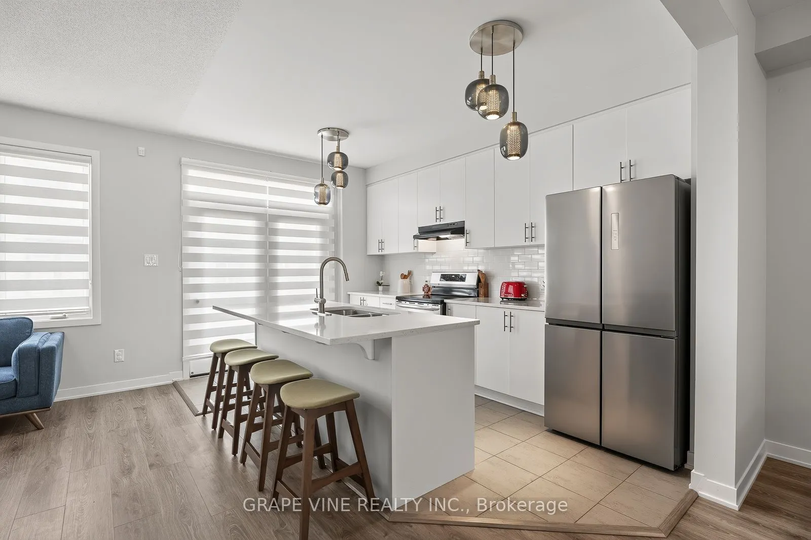 225 Billrian Crescent
