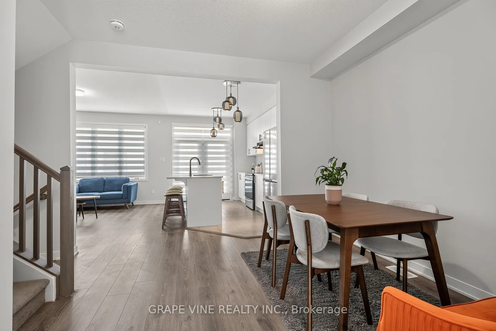225 Billrian Crescent