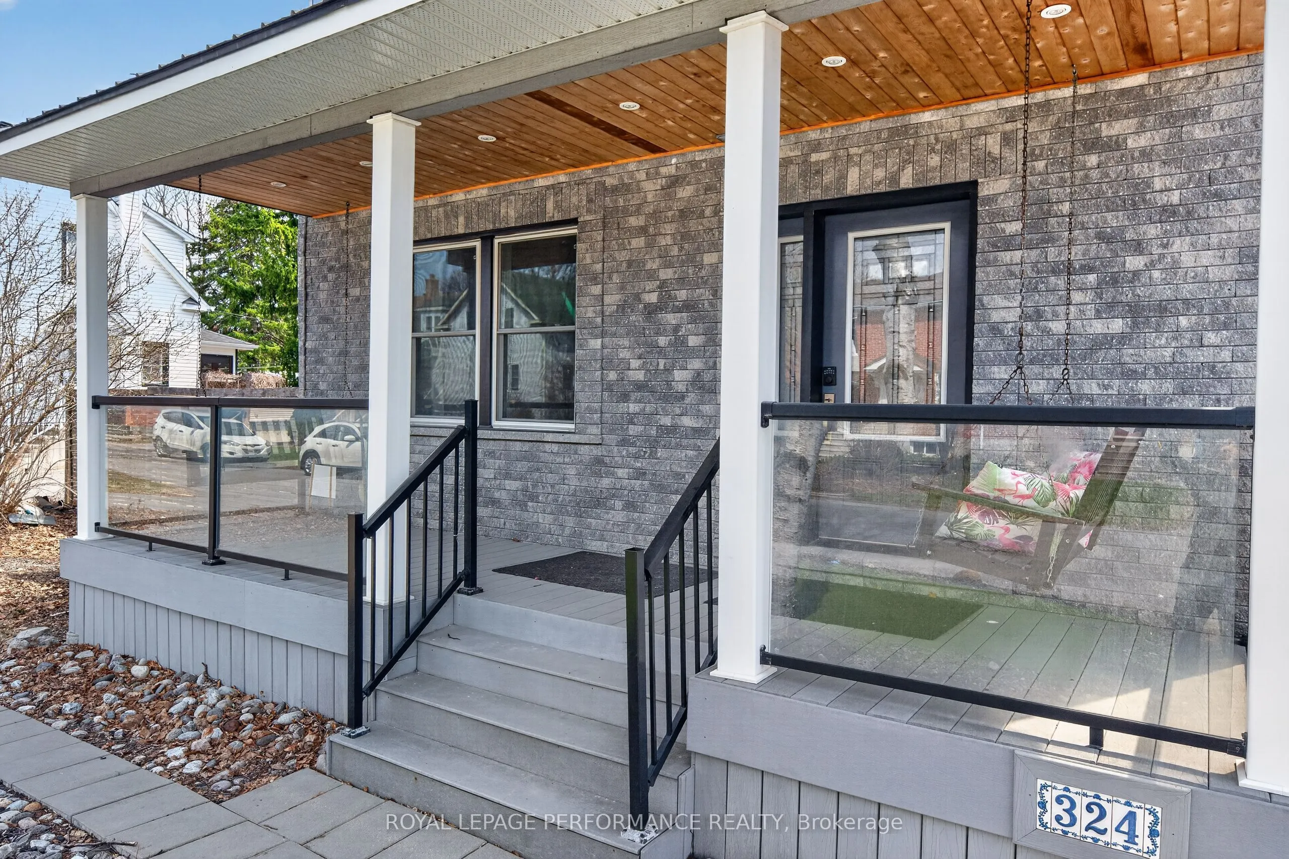 324 Duncairn Avenue