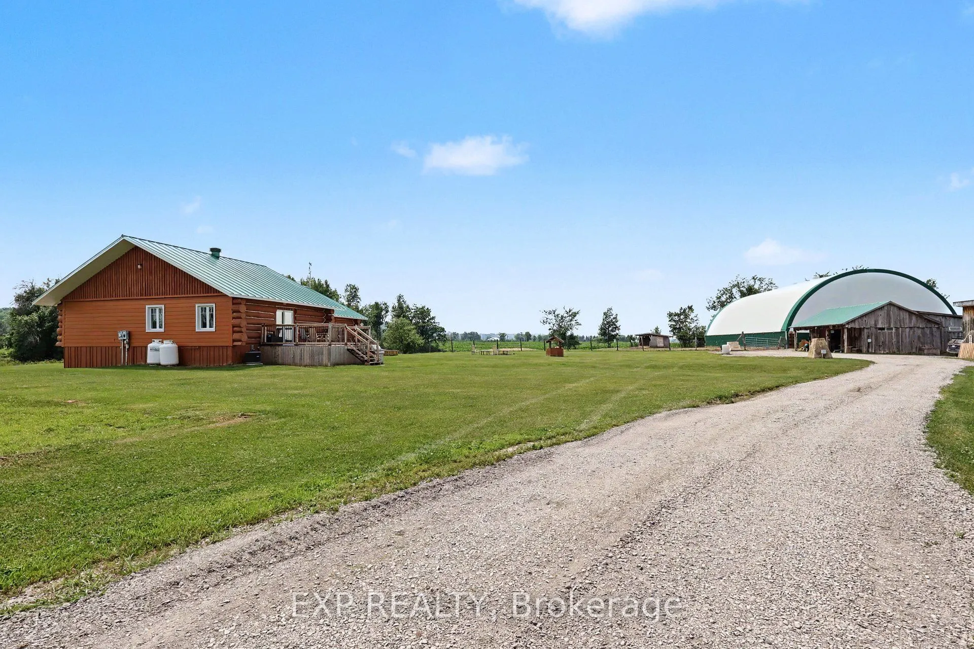 2661 Concession 2 Street