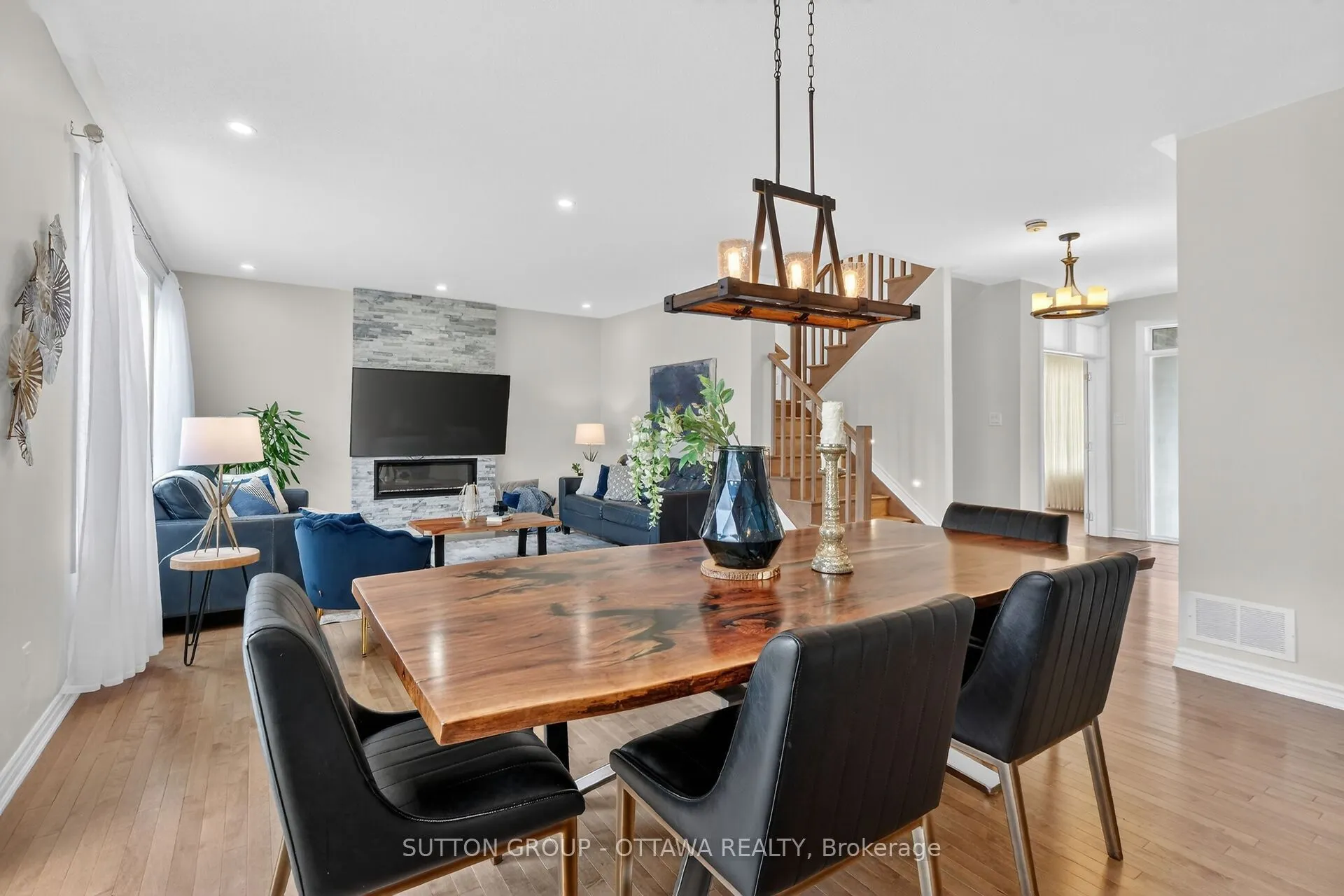 1011 Carden Lane