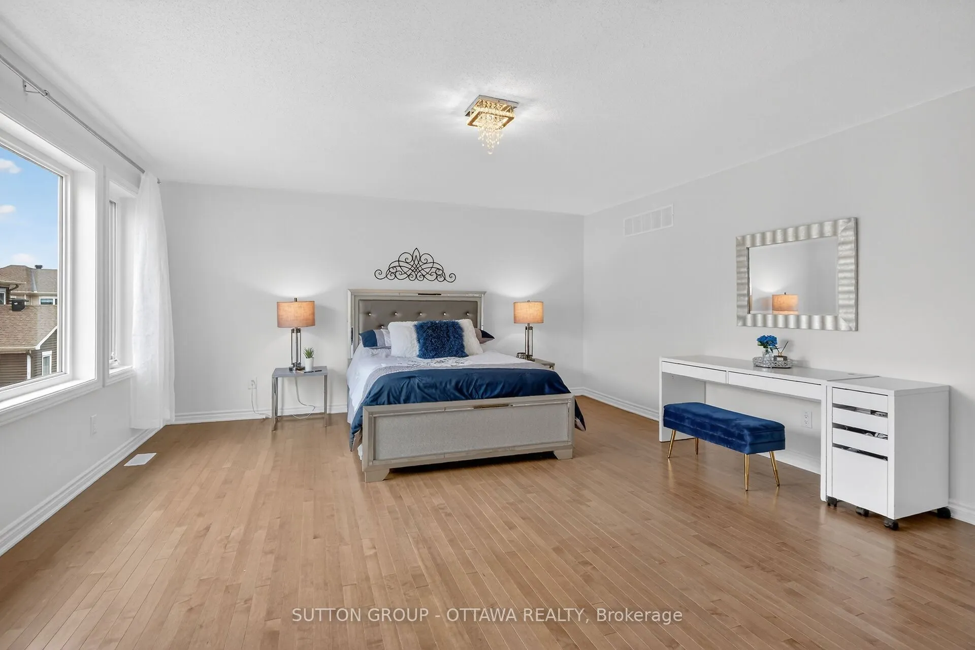 1011 Carden Lane