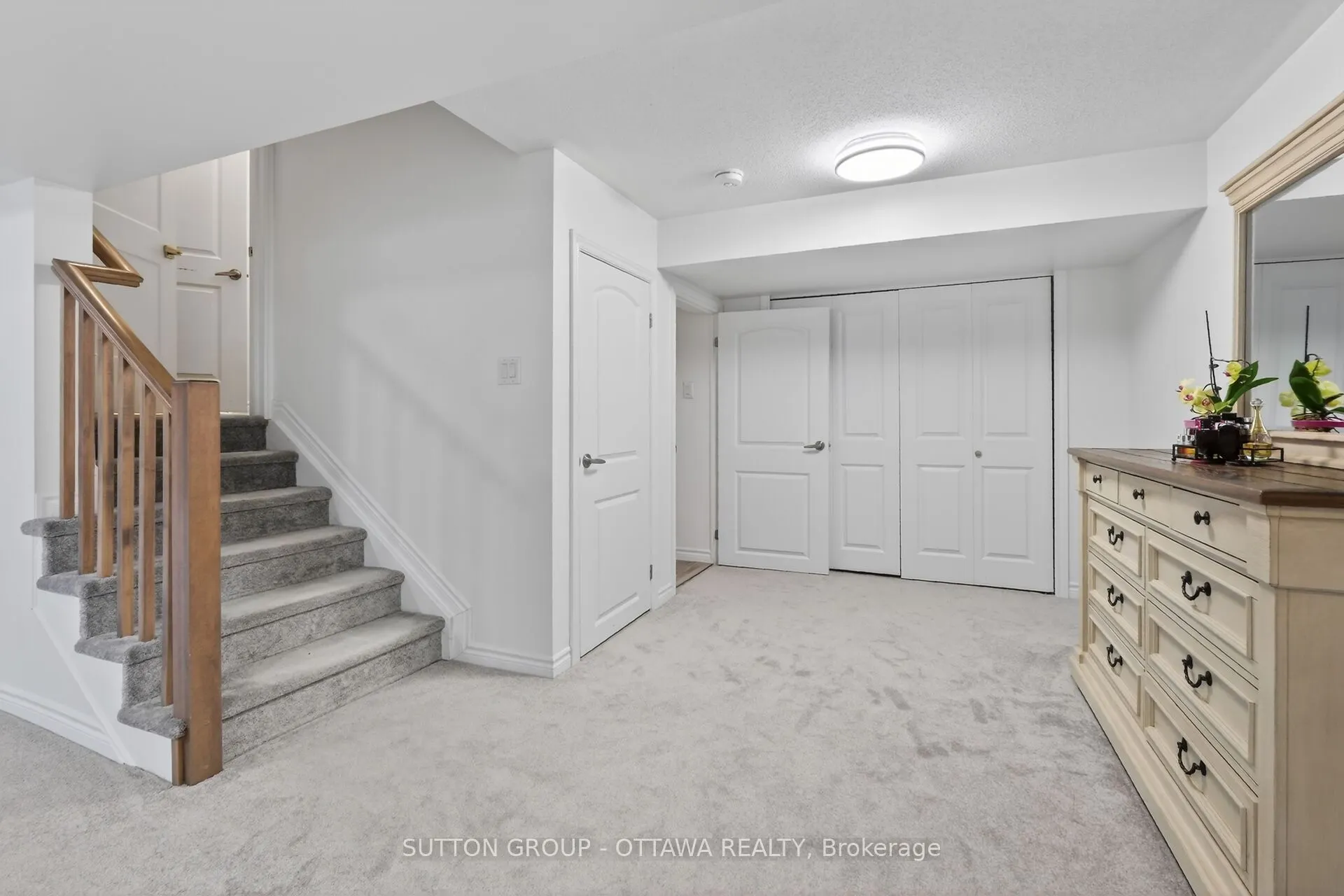 1011 Carden Lane