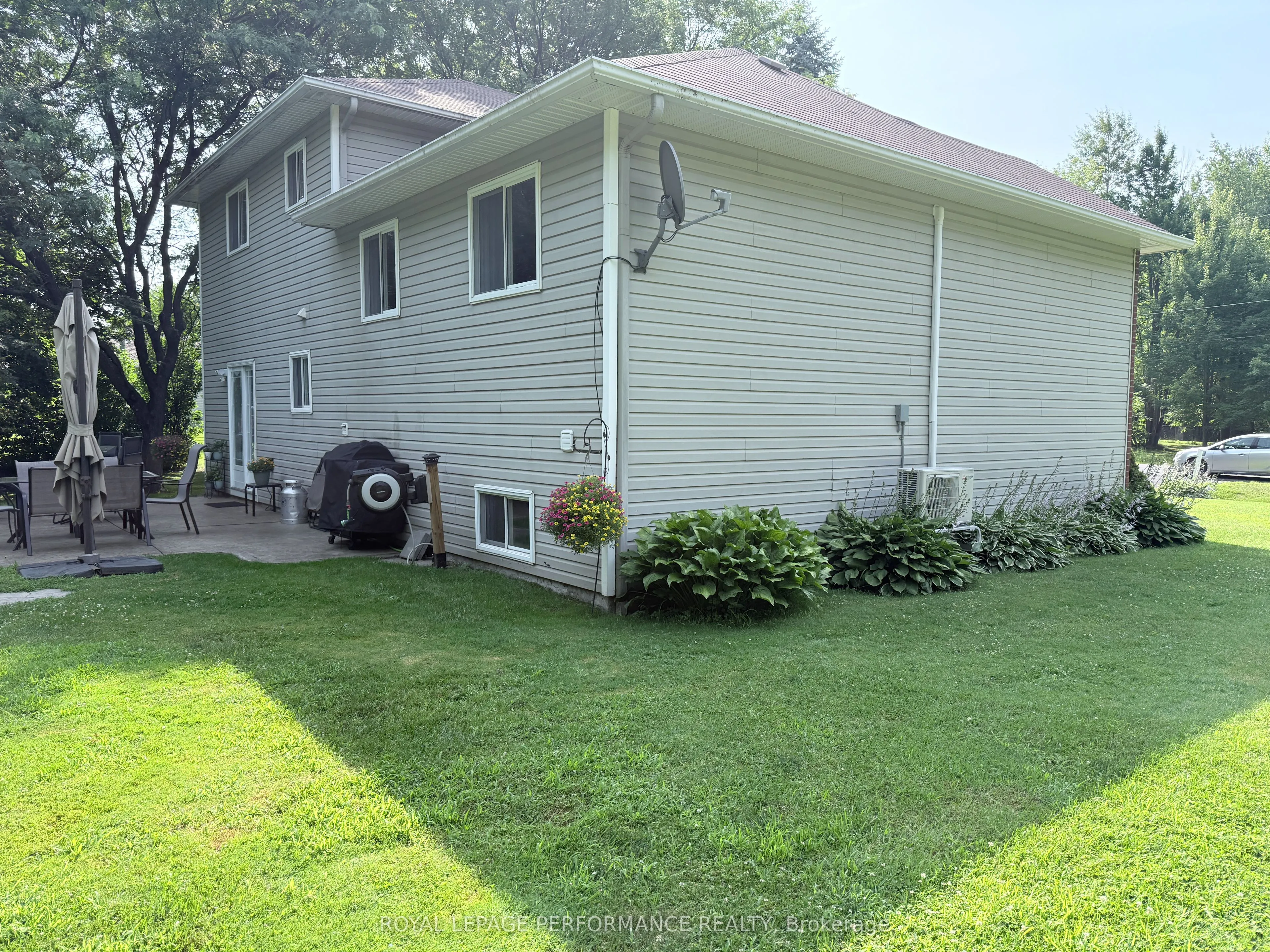 193 Blue Jay Drive