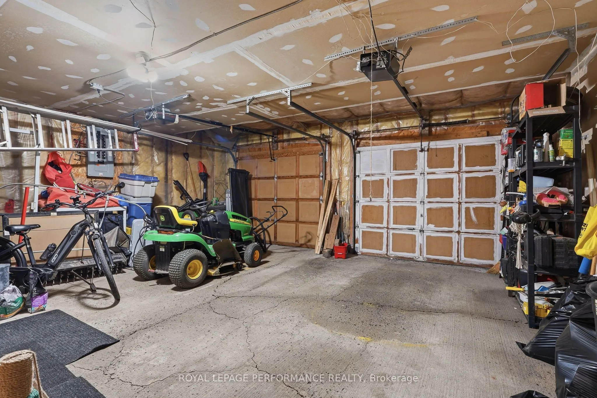 193 Blue Jay Drive