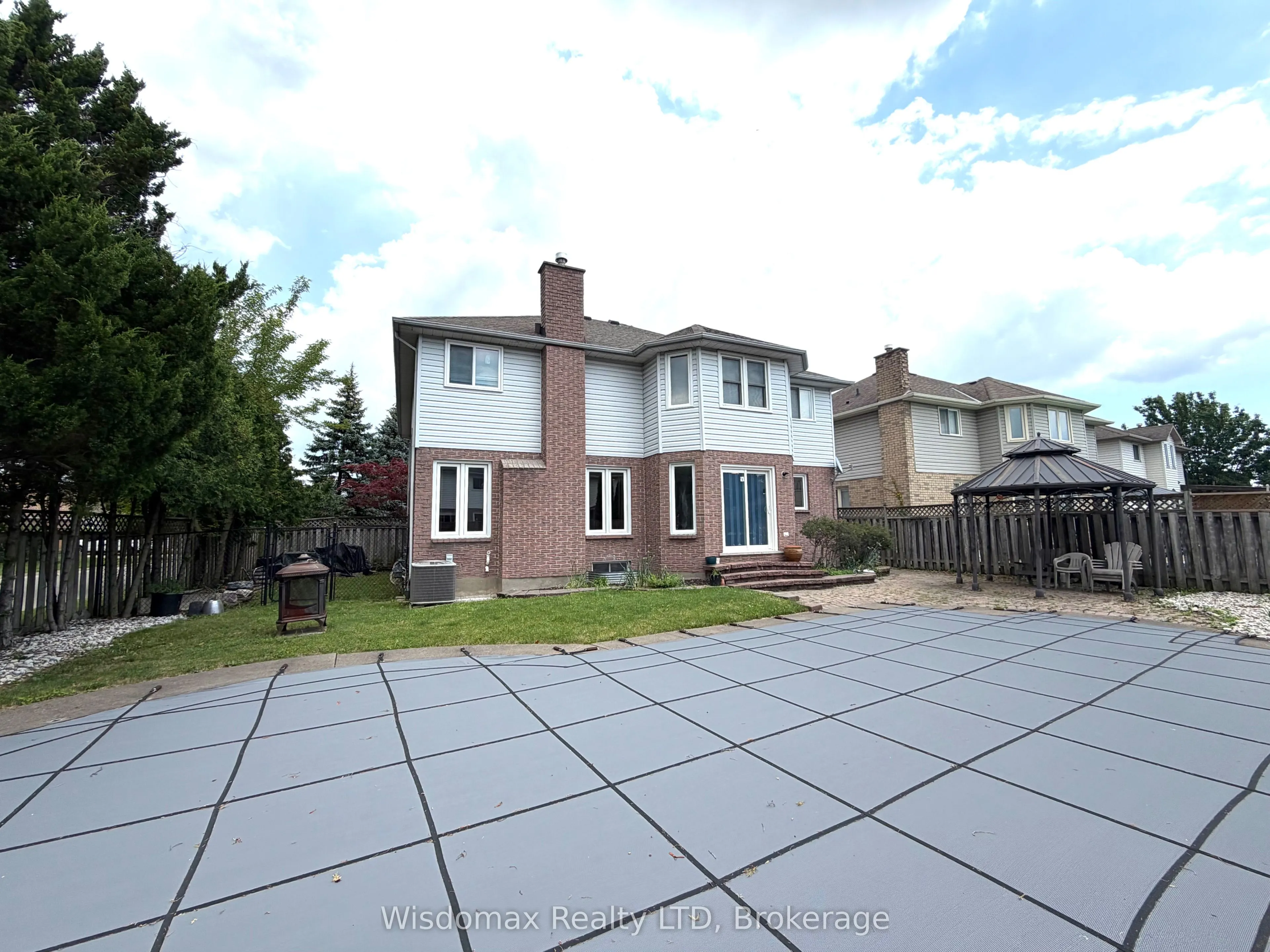 1 CRYSLER Crescent