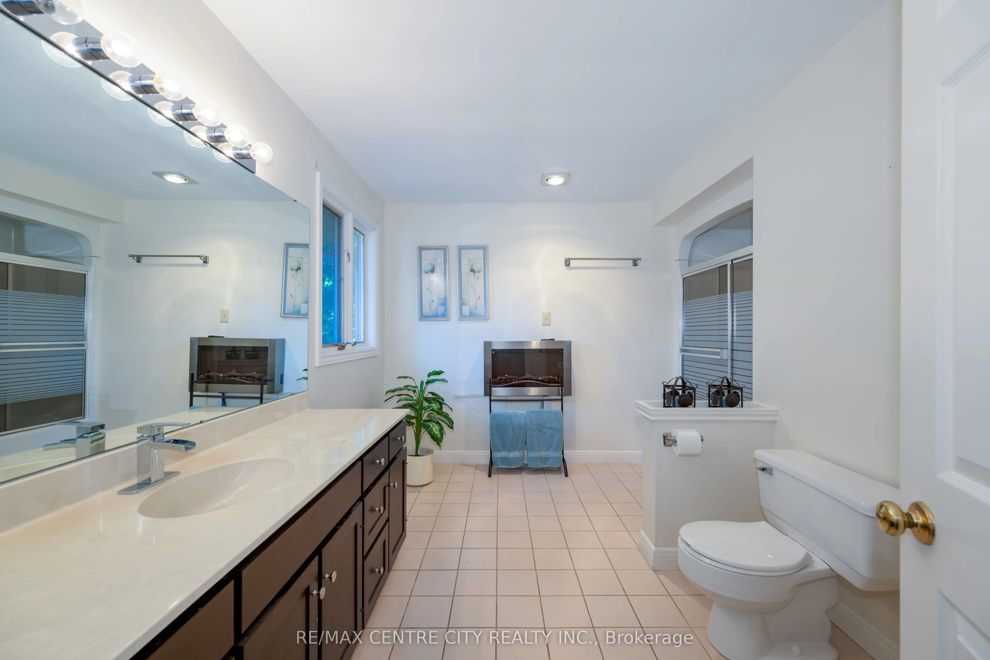 255 MILL POND Crescent