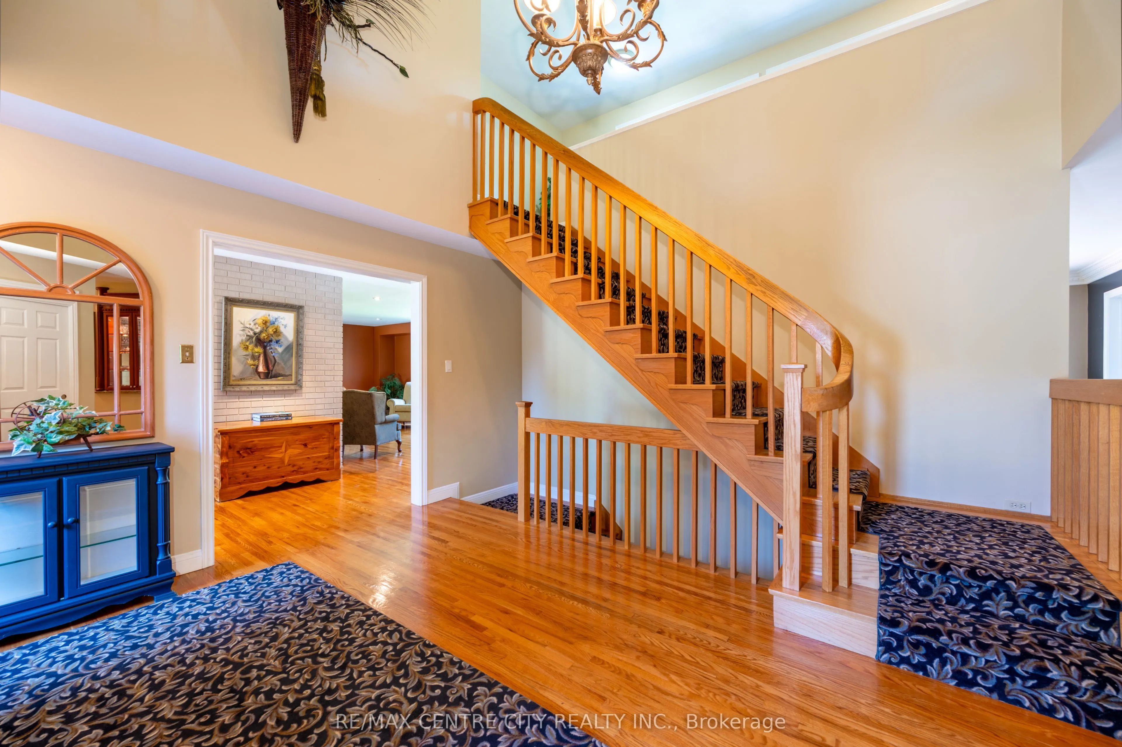 255 MILL POND Crescent