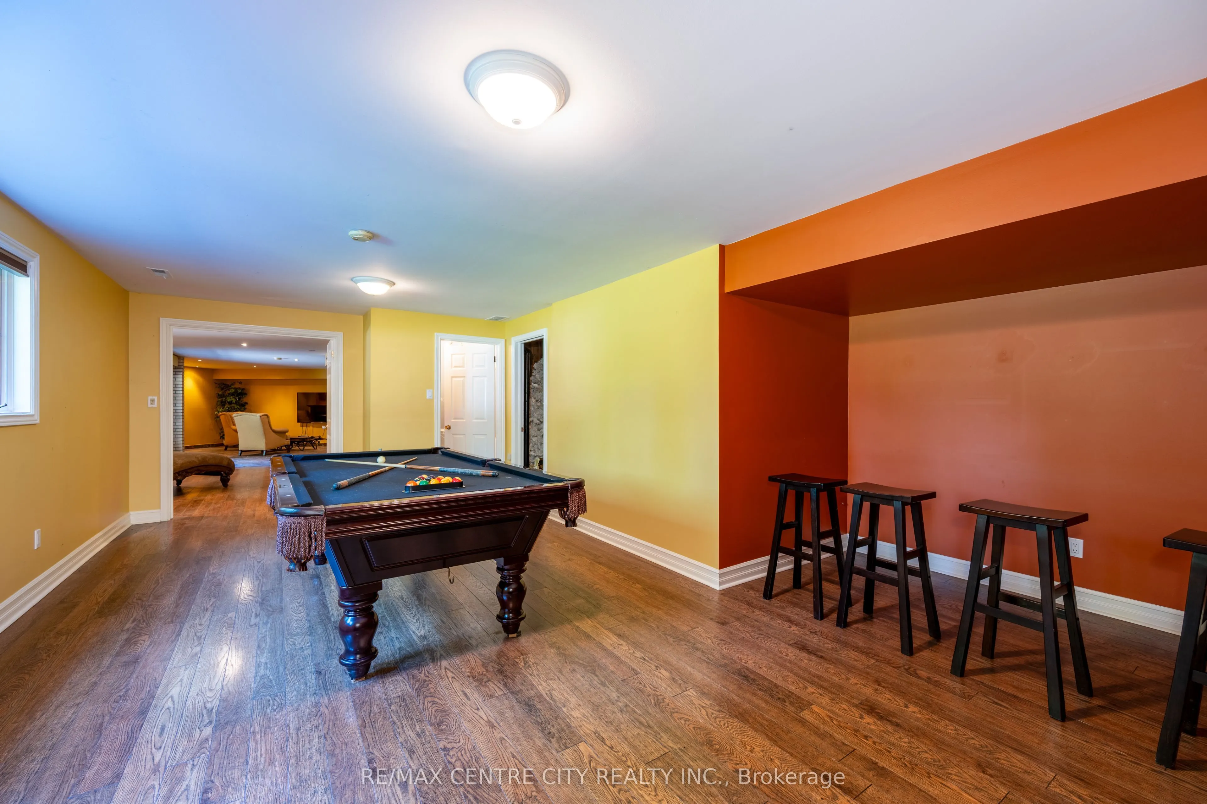 255 MILL POND Crescent