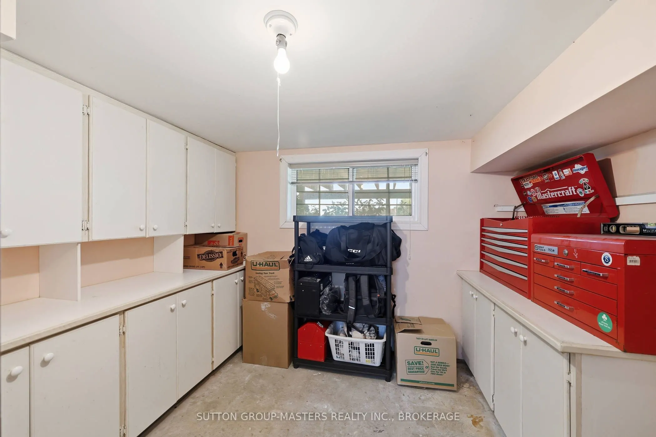 2212 Battersea Road
