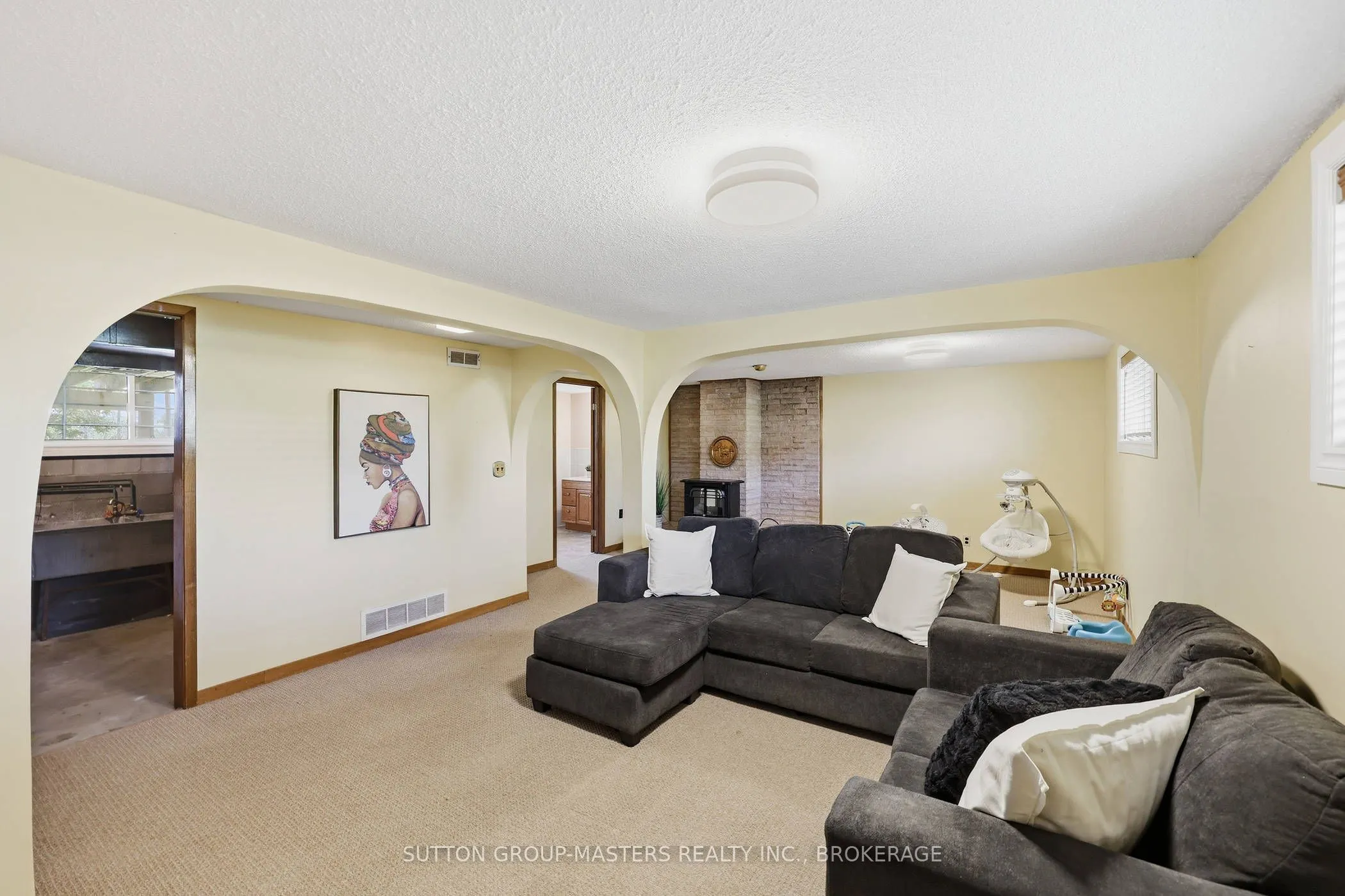 2212 Battersea Road