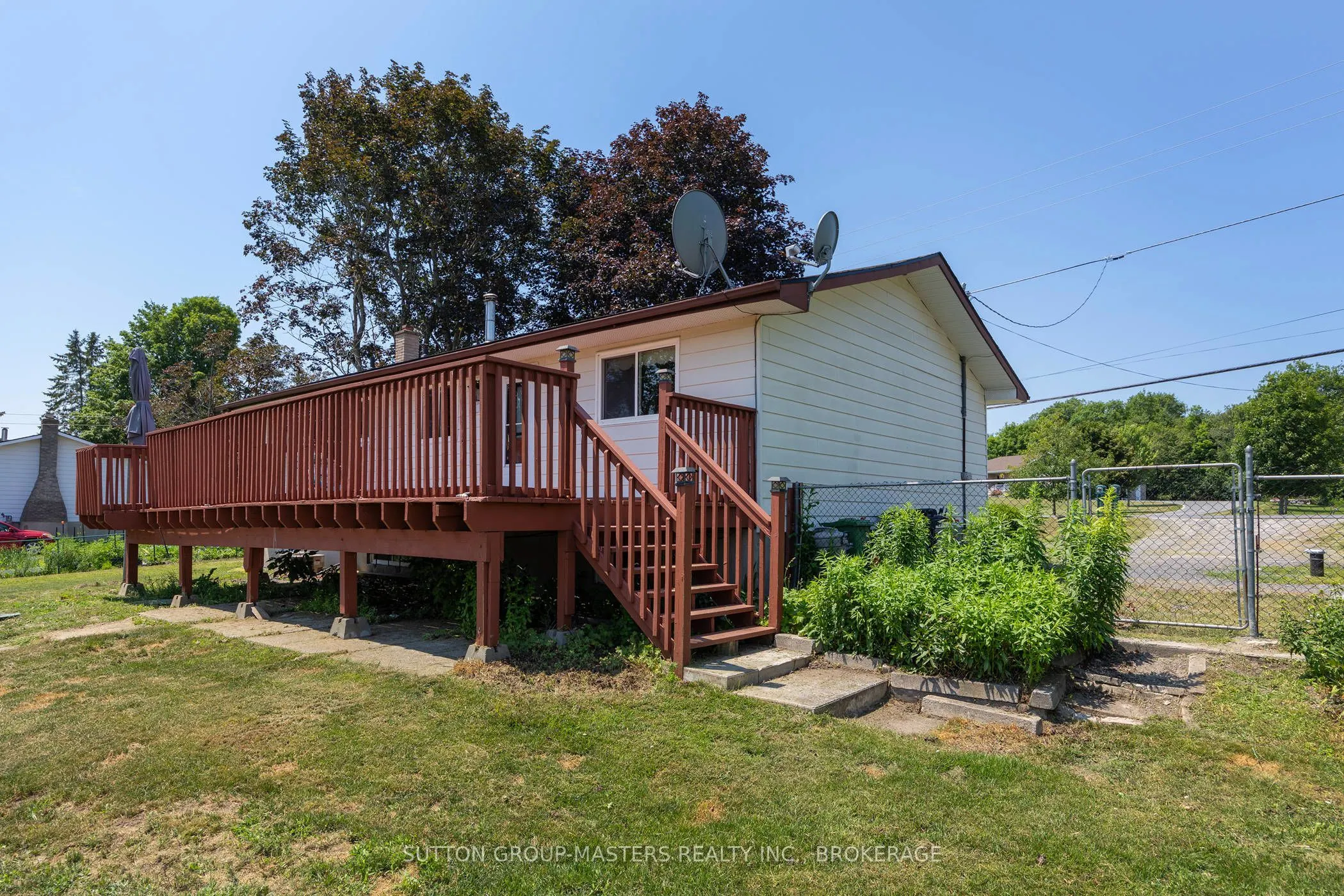 2212 Battersea Road