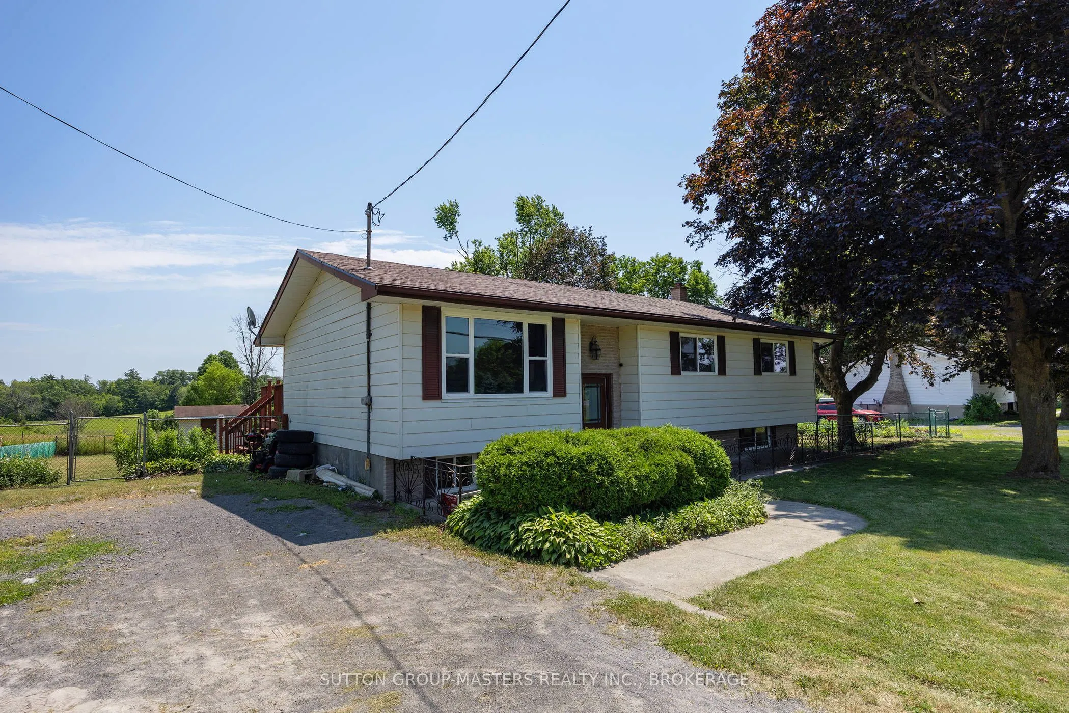 2212 Battersea Road