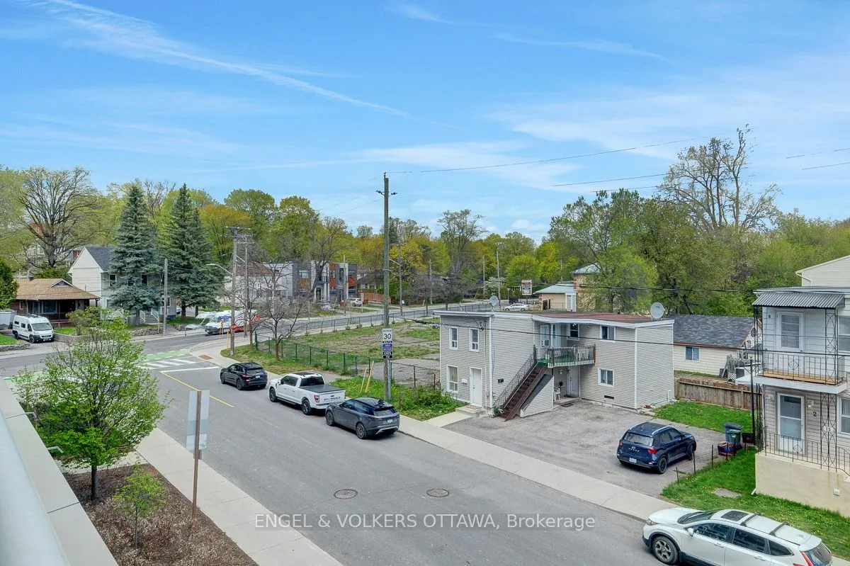 7 Marquette Avenue #213