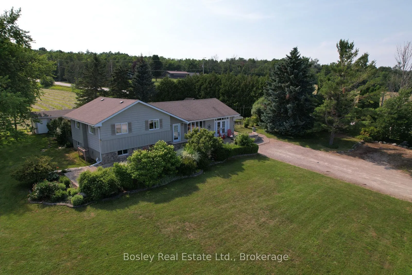 357190 The Blue Mountain Meaford Townline