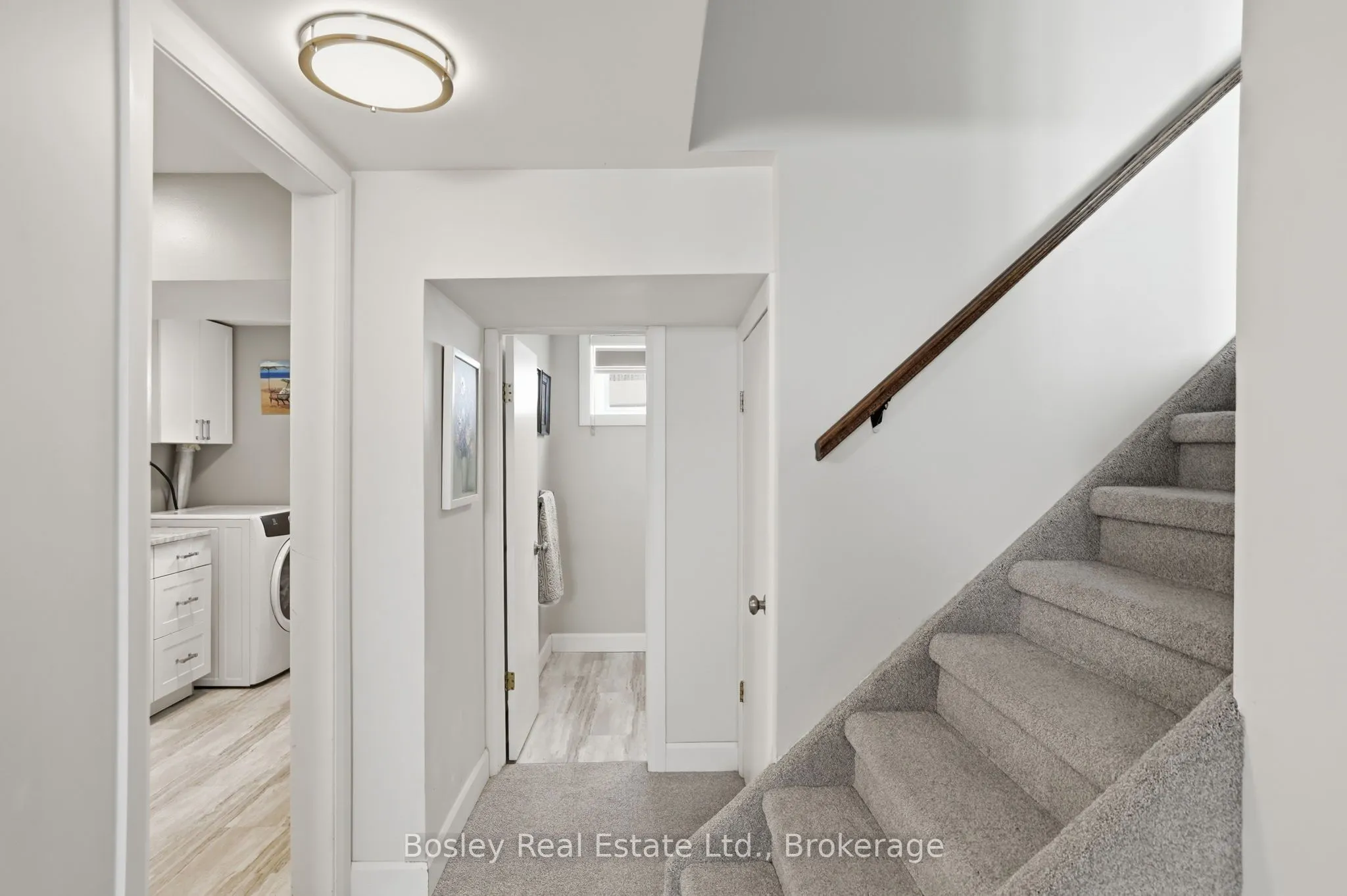 357190 The Blue Mountain Meaford Townline
