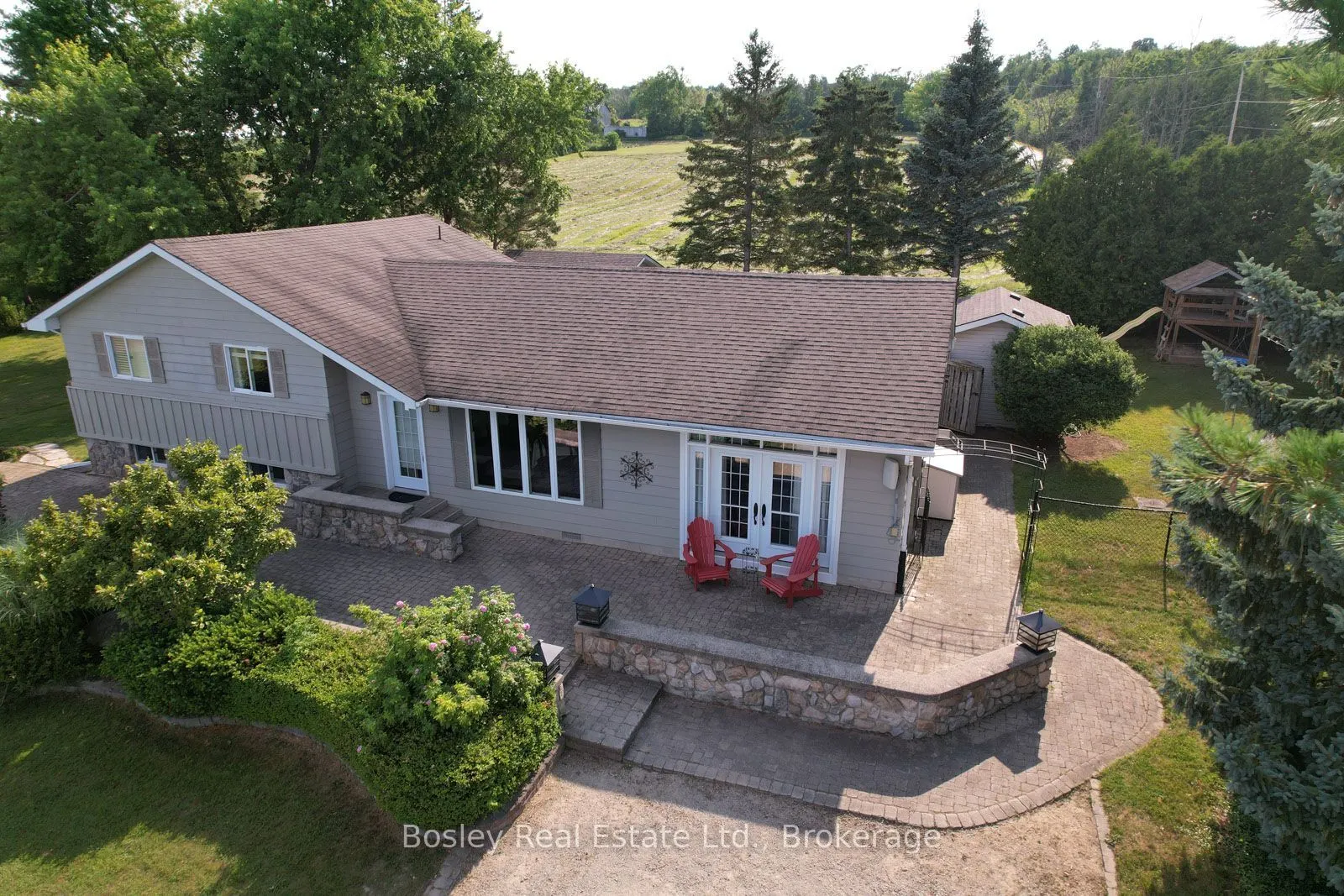 357190 The Blue Mountain Meaford Townline