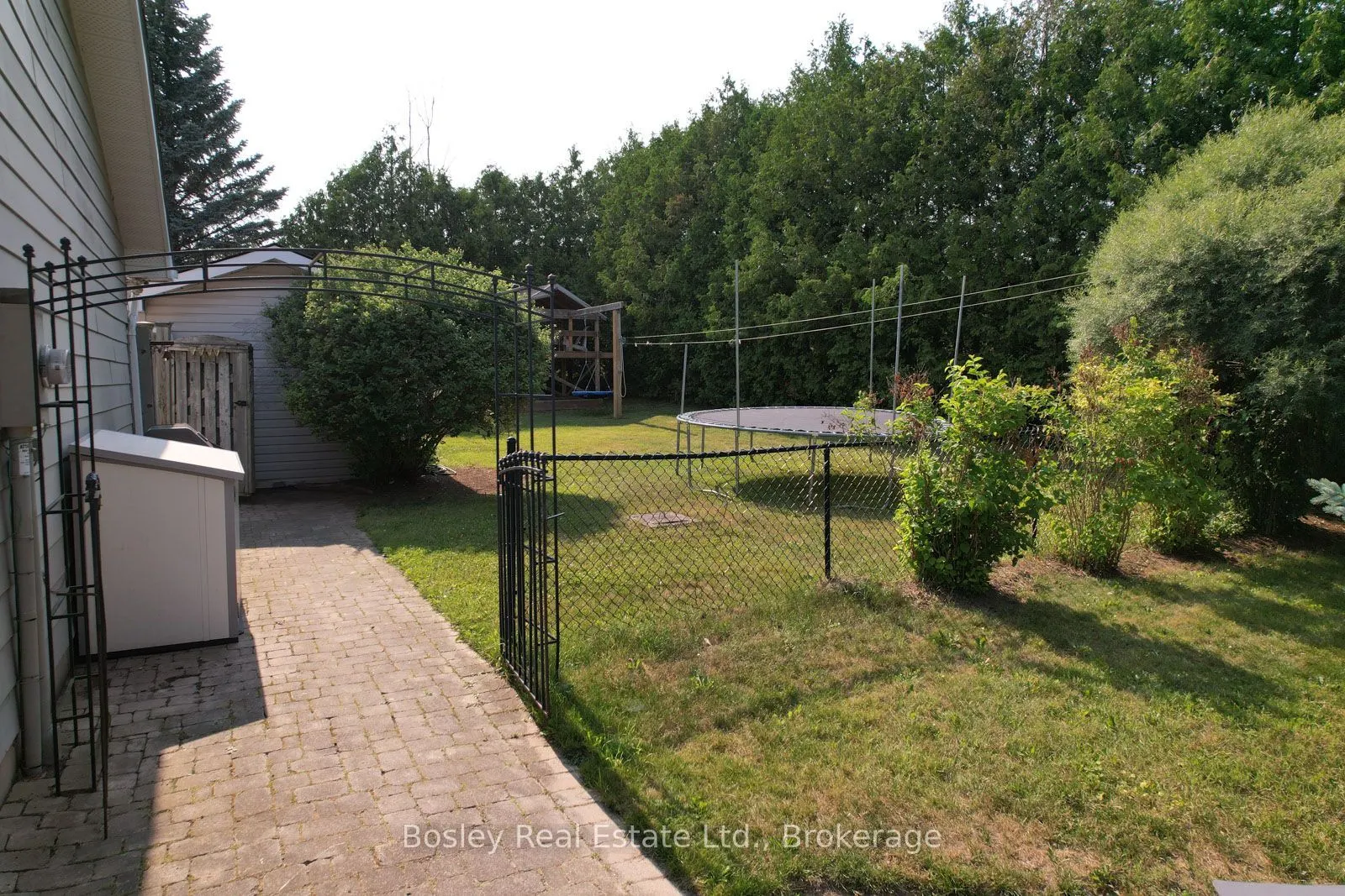357190 The Blue Mountain Meaford Townline