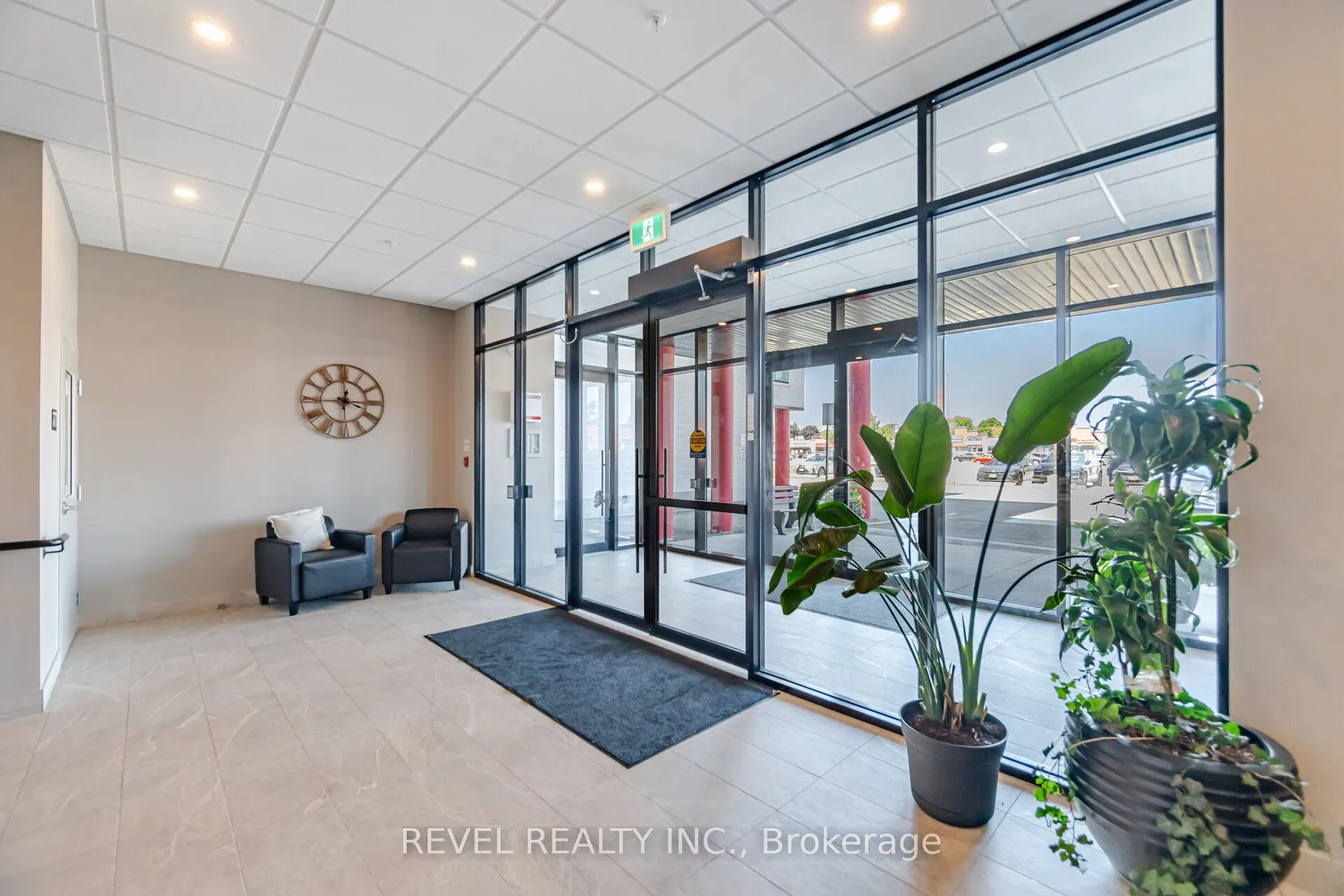 5 Hamilton Street N #214