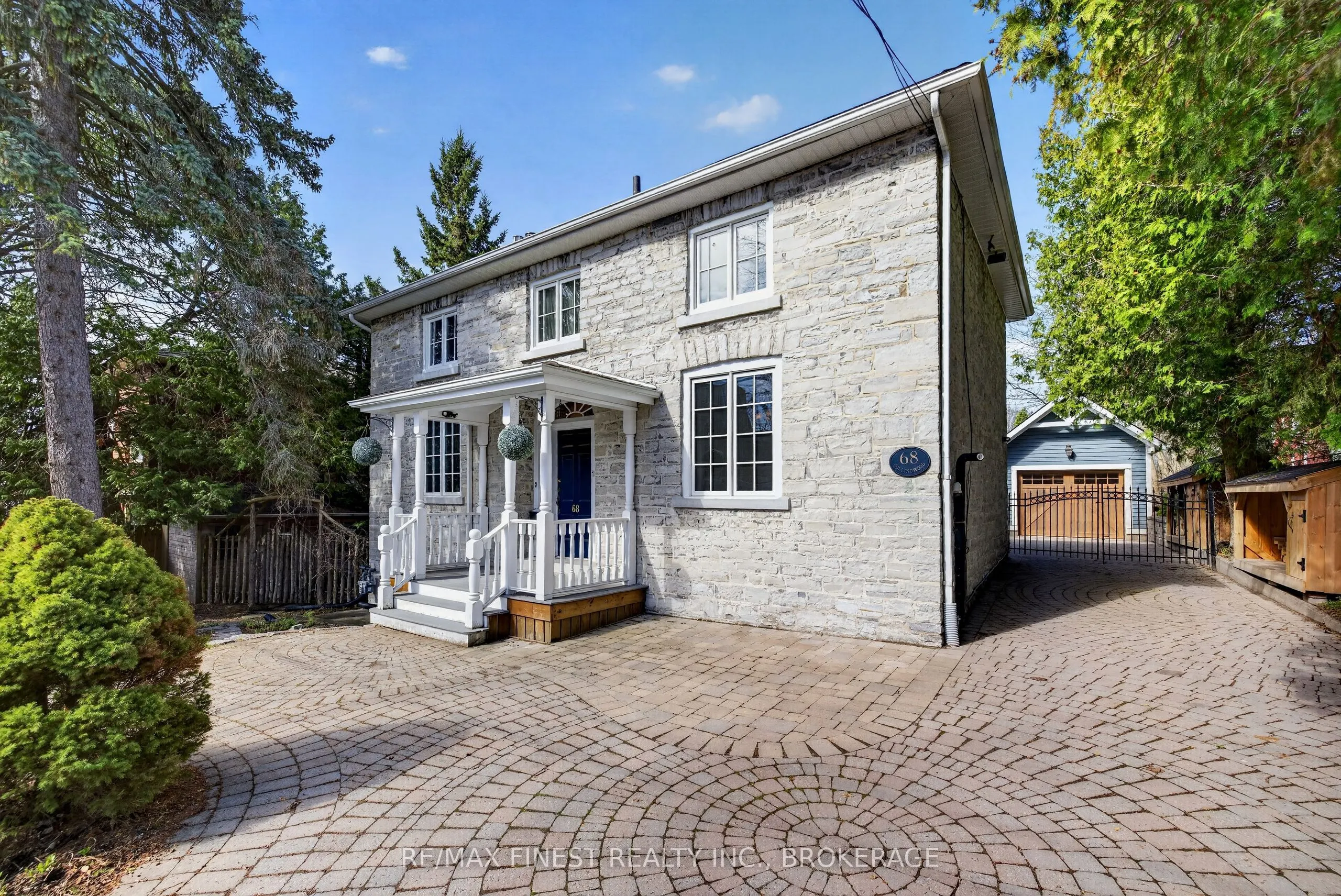 68 Collingwood Street