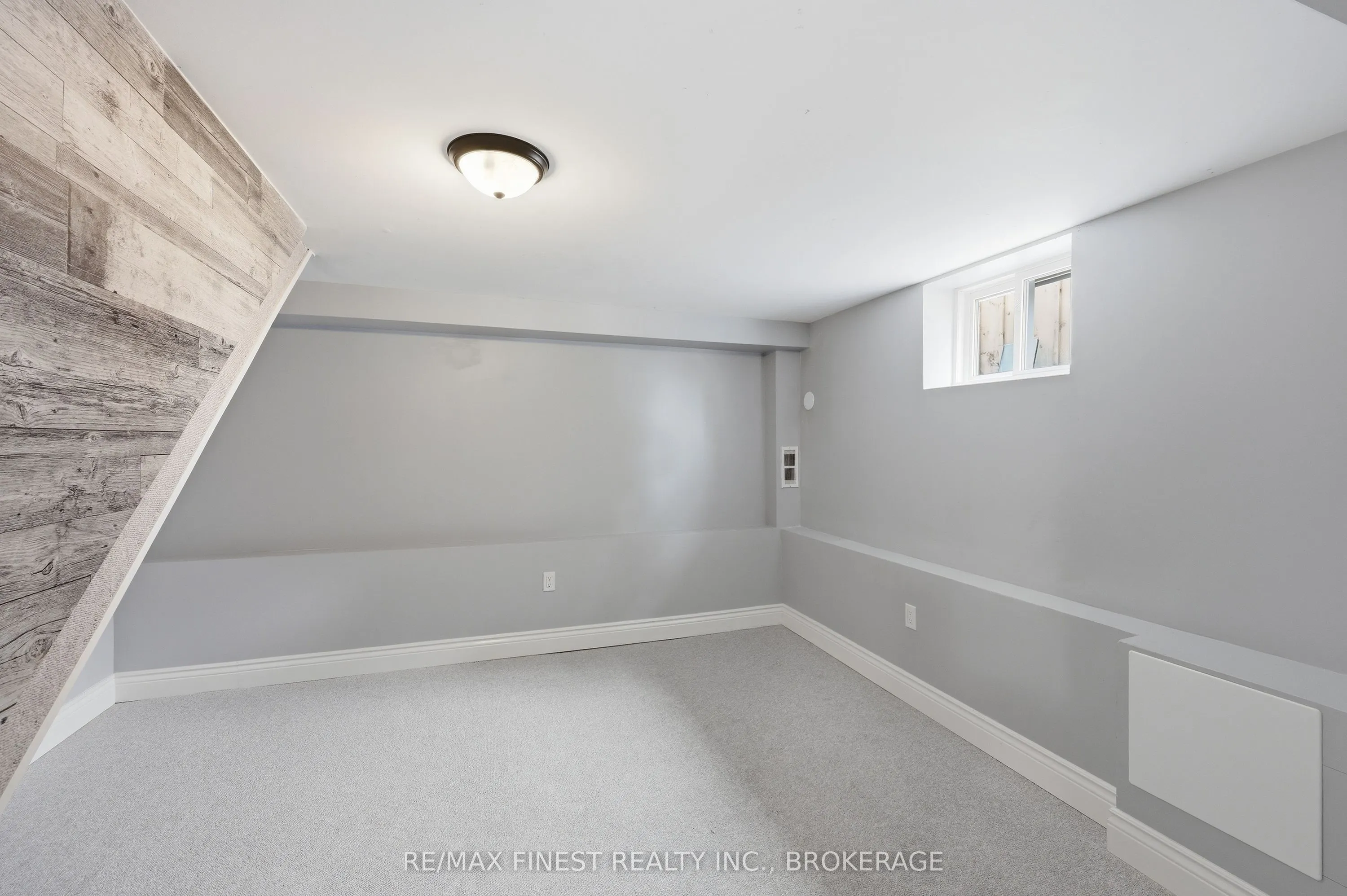 3007 Princess Street