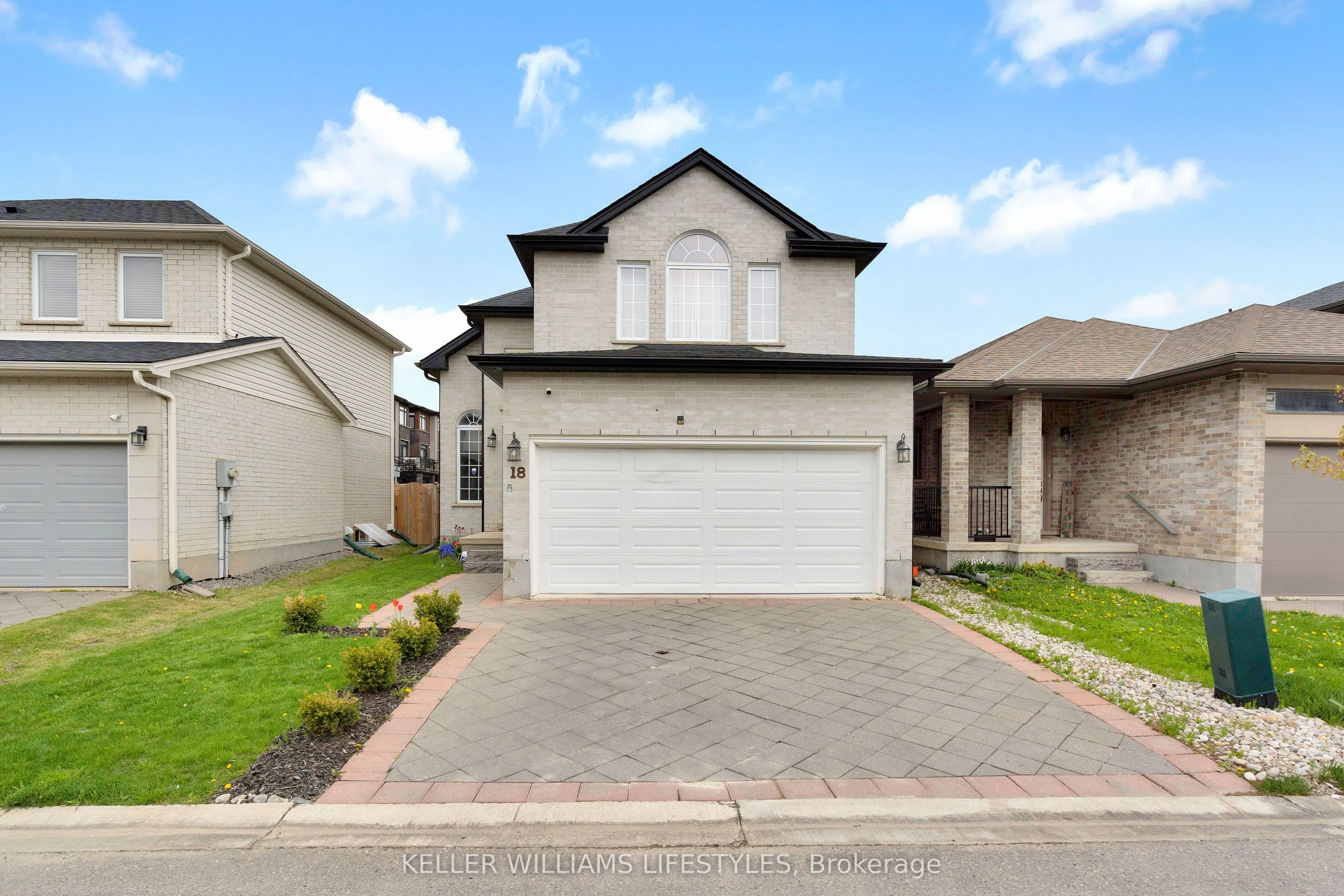 3270 Singleton Avenue #18