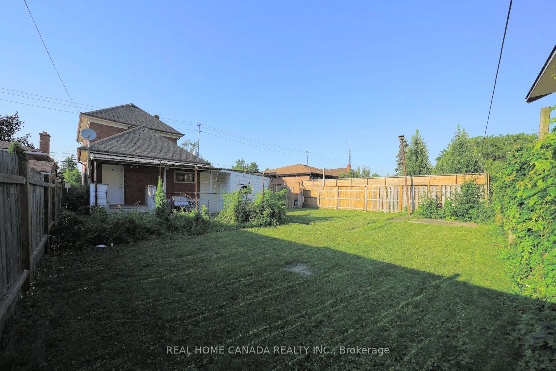 5262 KITCHENER Street