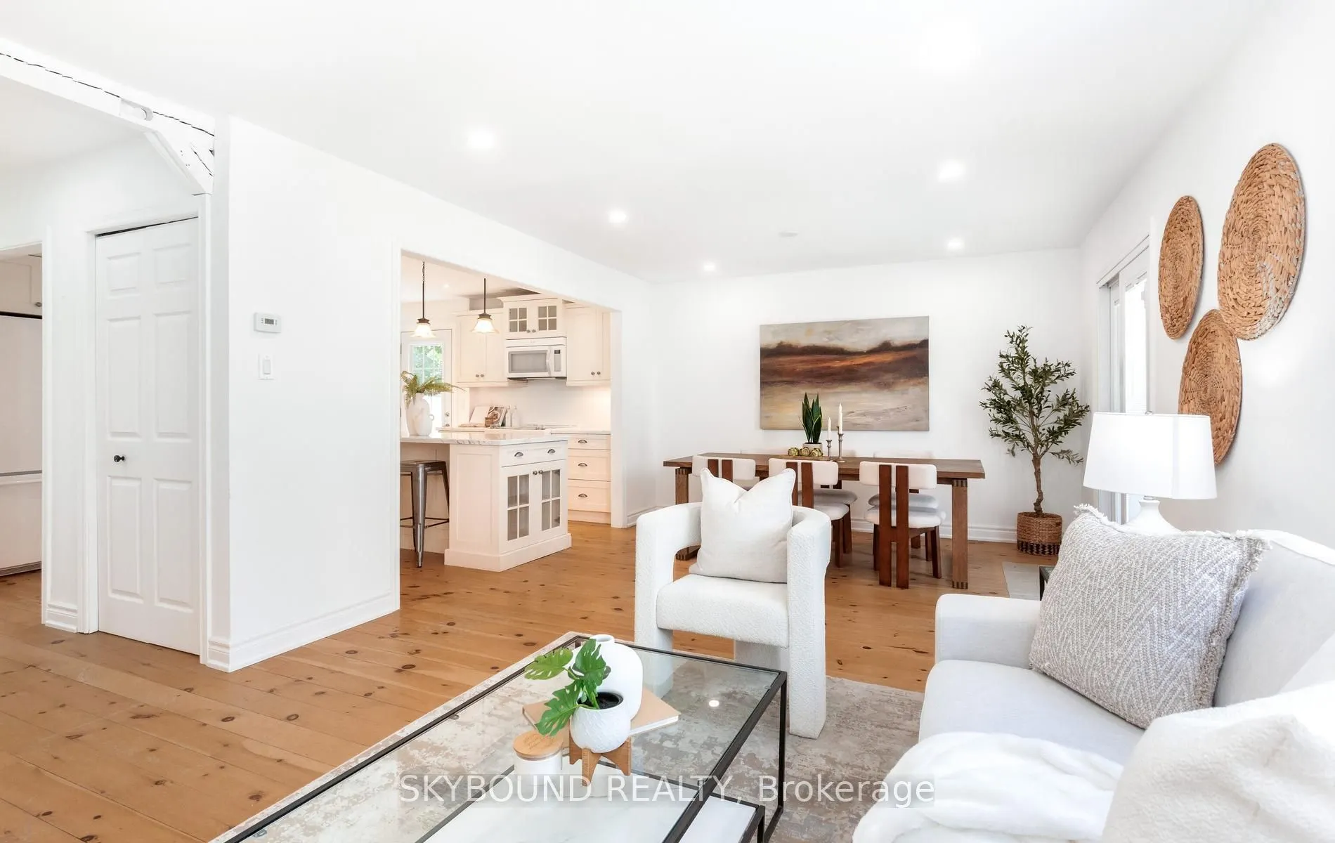 9 Delerin Crescent